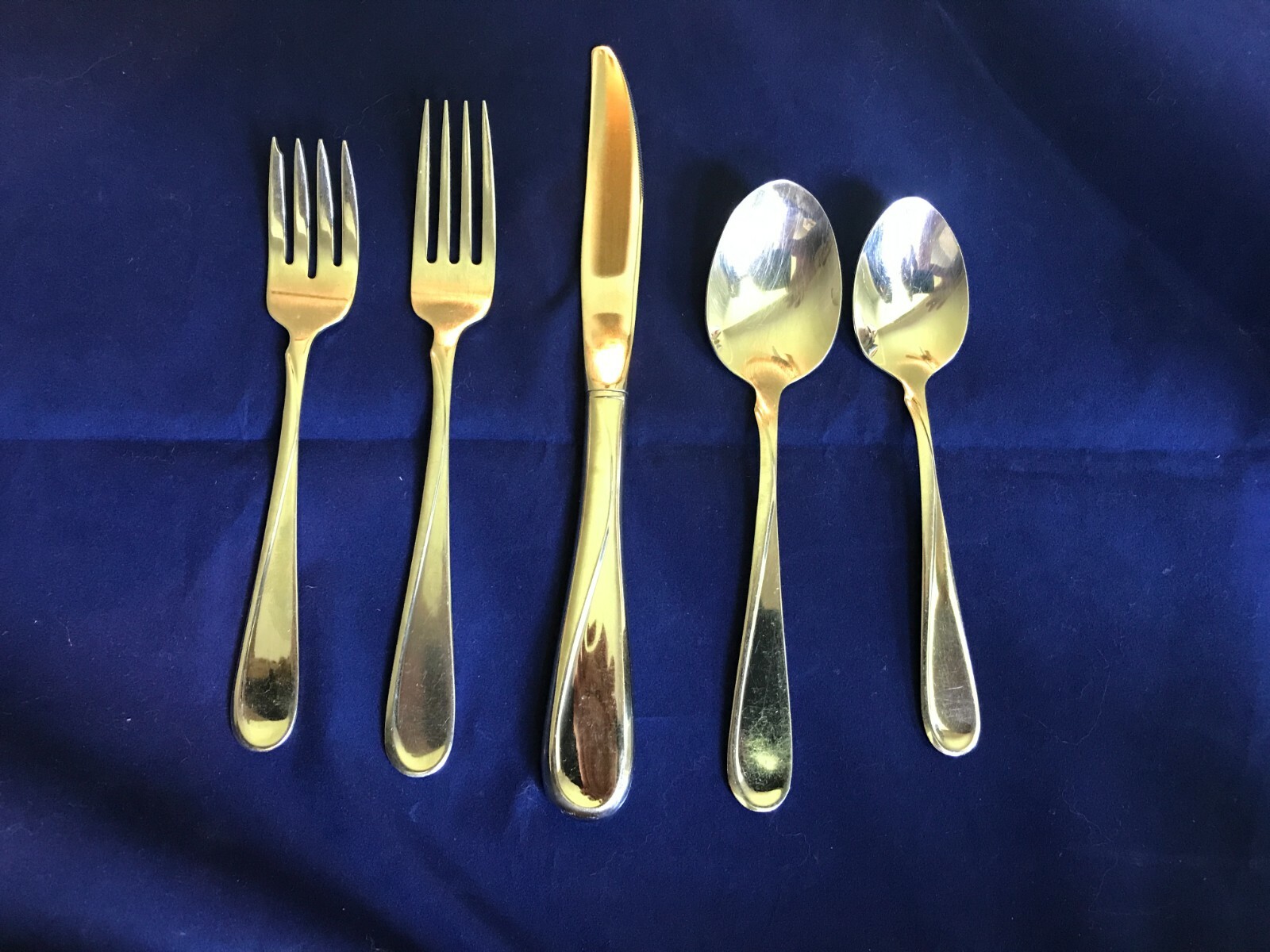 CHOICE of Oneida FLIGHT RELIANCE Stainless Glossy Silverware
