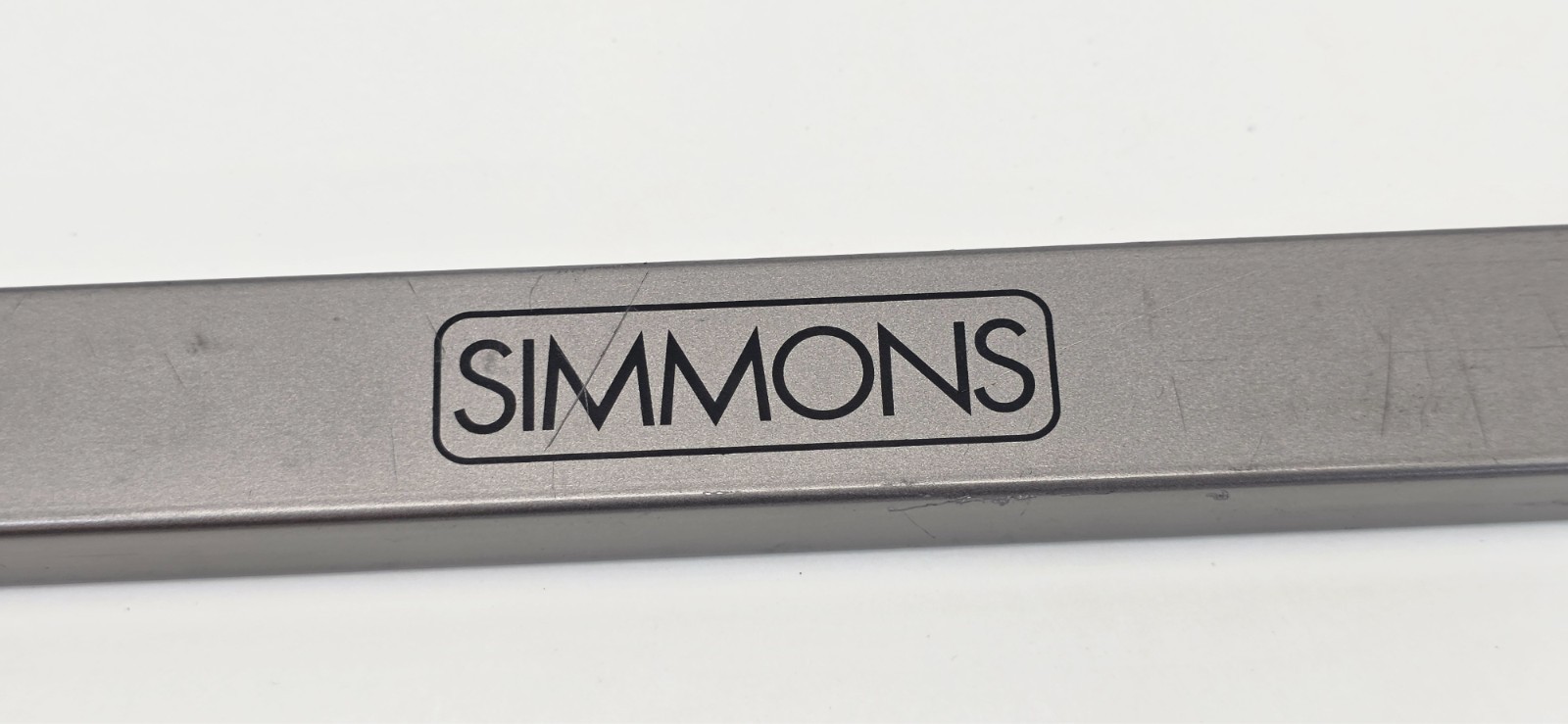 SIMMONS TITAN 50 rectangular Tube Bar