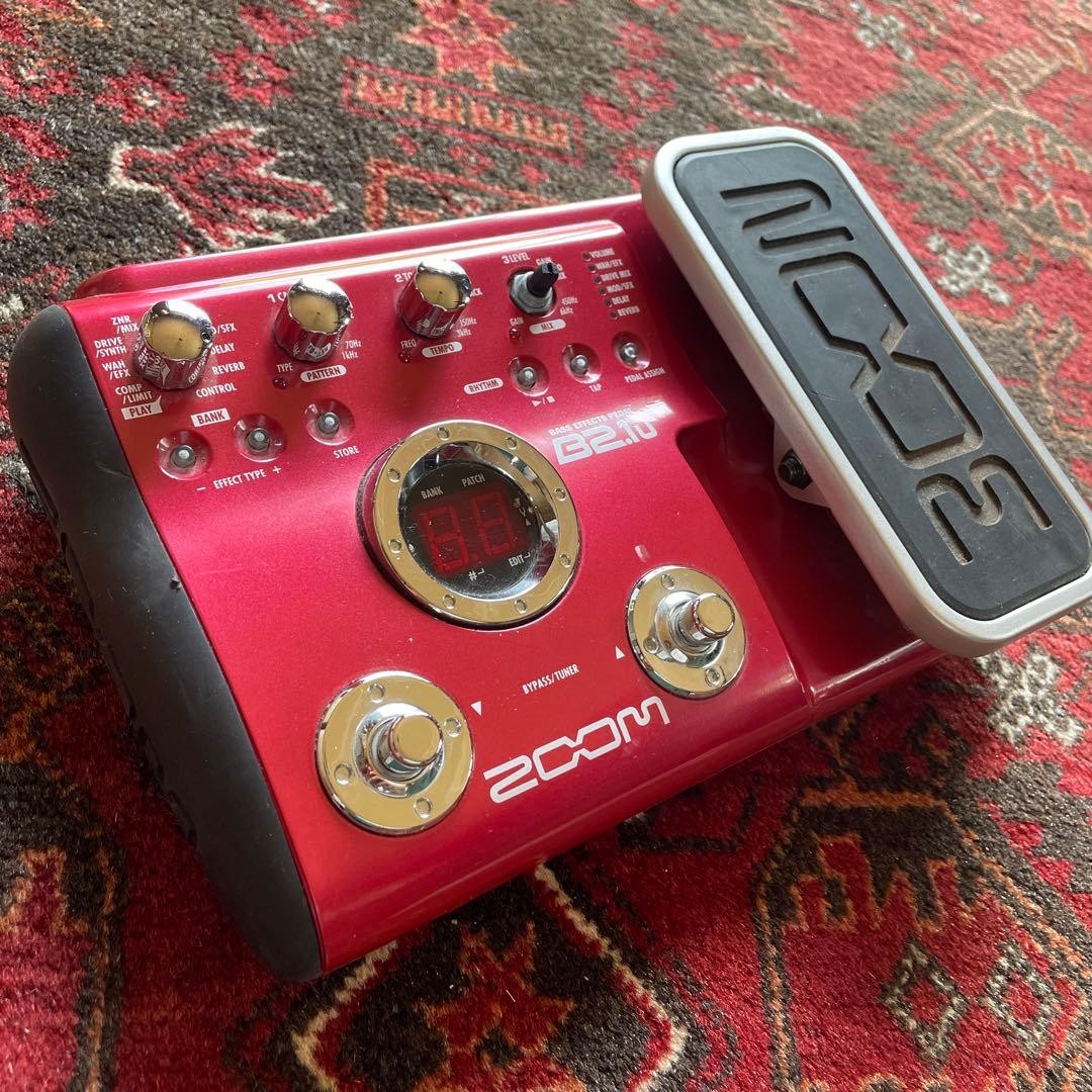 Zoom B2.1u Bass Effects Pedal, Used, Missing Knob, Untested