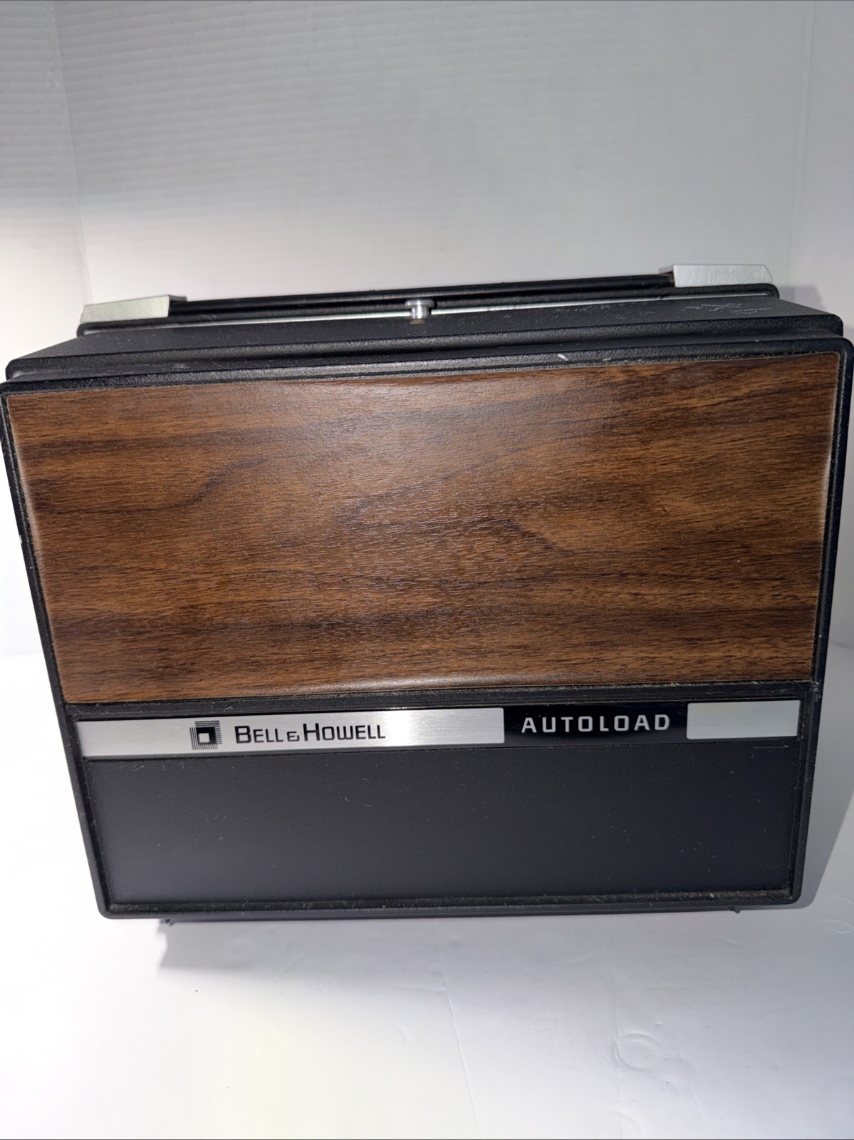 Bell & Howell Autoload 461B Super 8 Movie Film Projector, Powers Up, VNTG