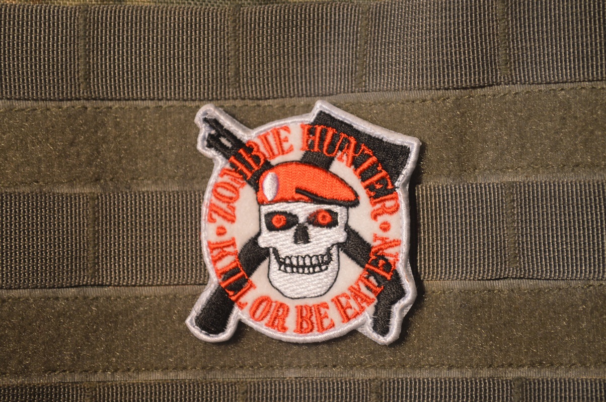 Joint Special Operations Task Force JSOTF-A velkrö 2-TAB: ZOMBIE Red BERET SKULL