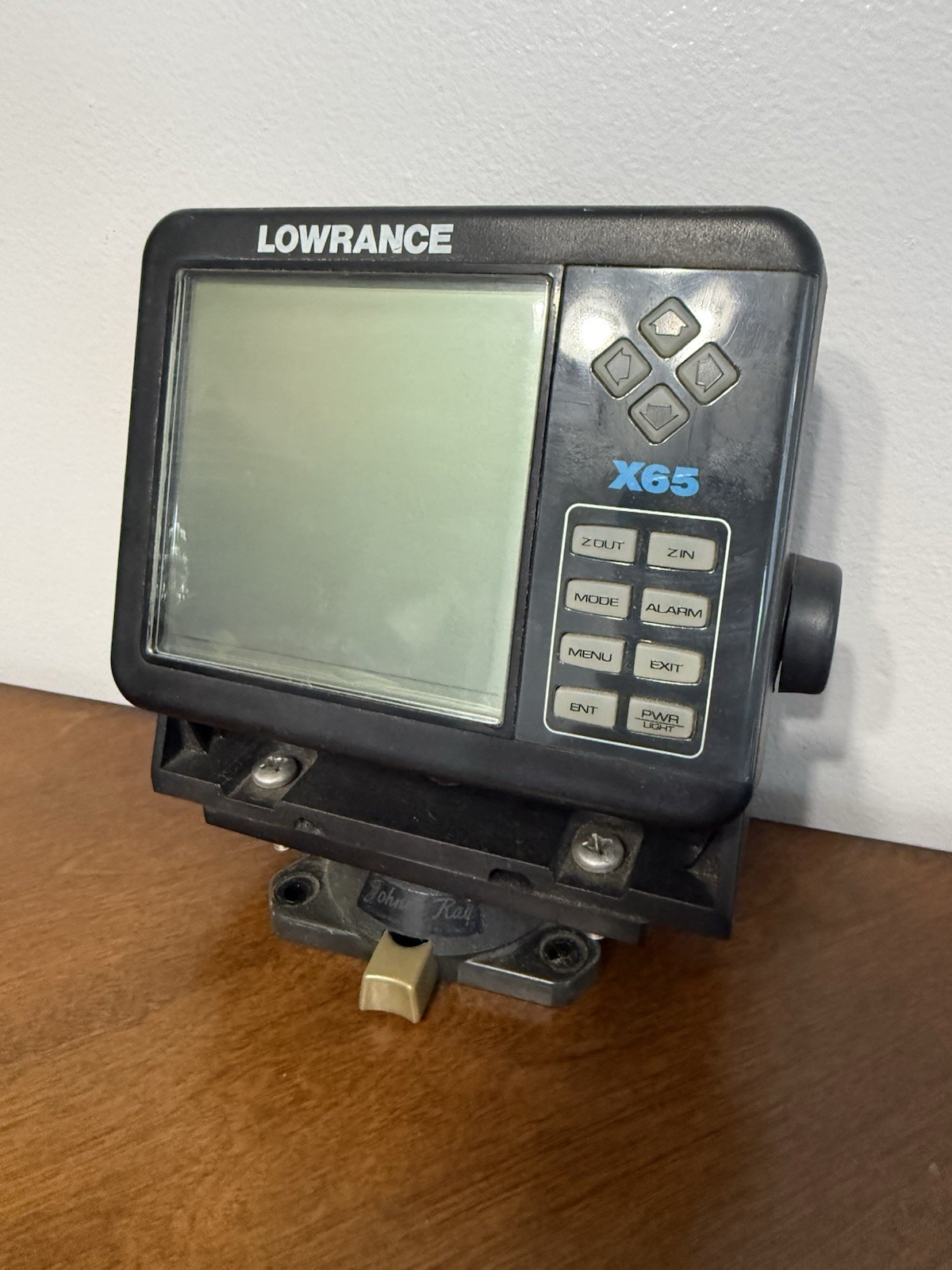 Lowrance X65 Fishfinder Console Untested! No Cords! Nice Shape! With Mount!