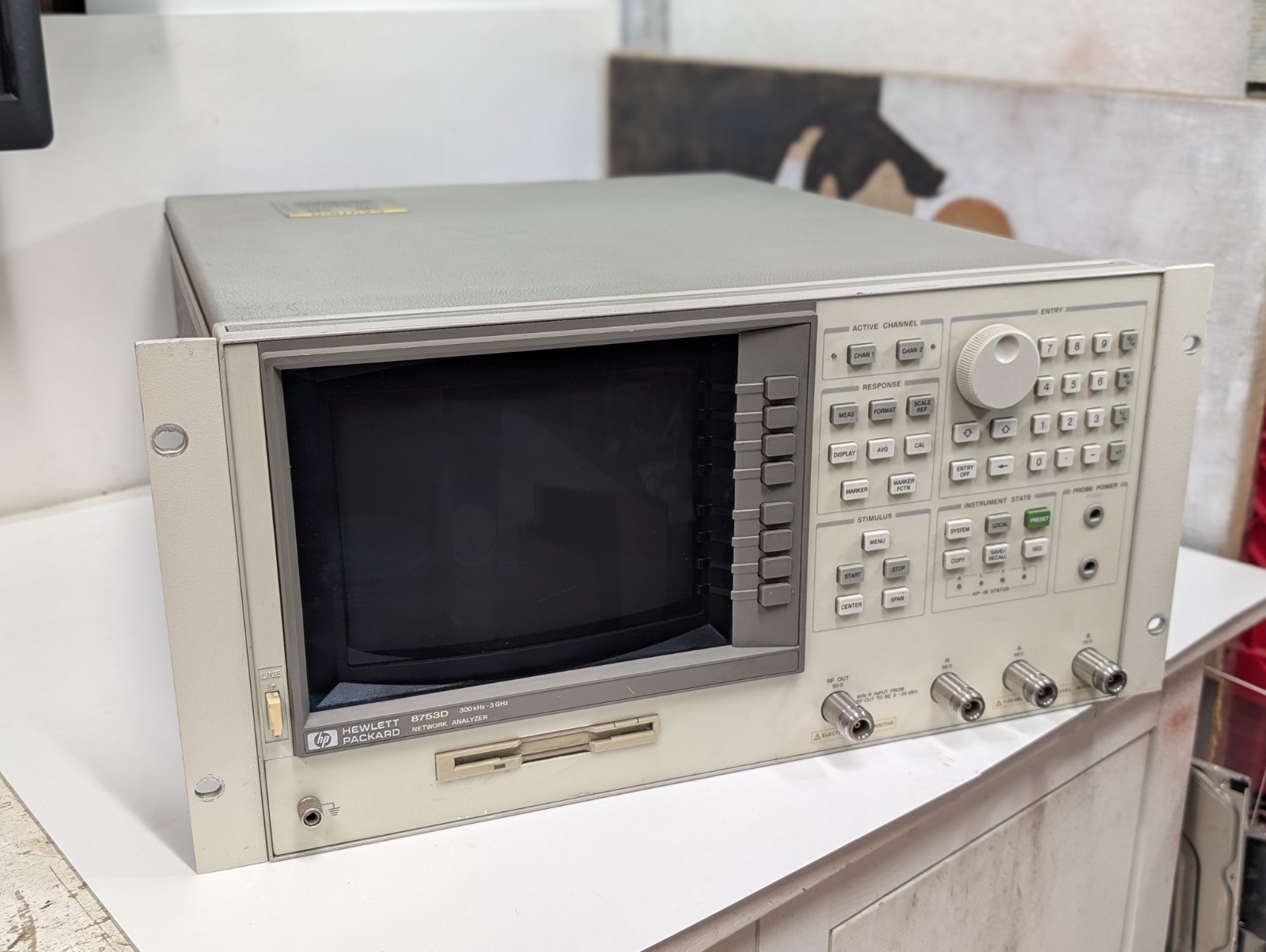 HP Agilent 8753D Network Analyzer 30kHz-3GHz RF VNA Test Set w/ Option 011