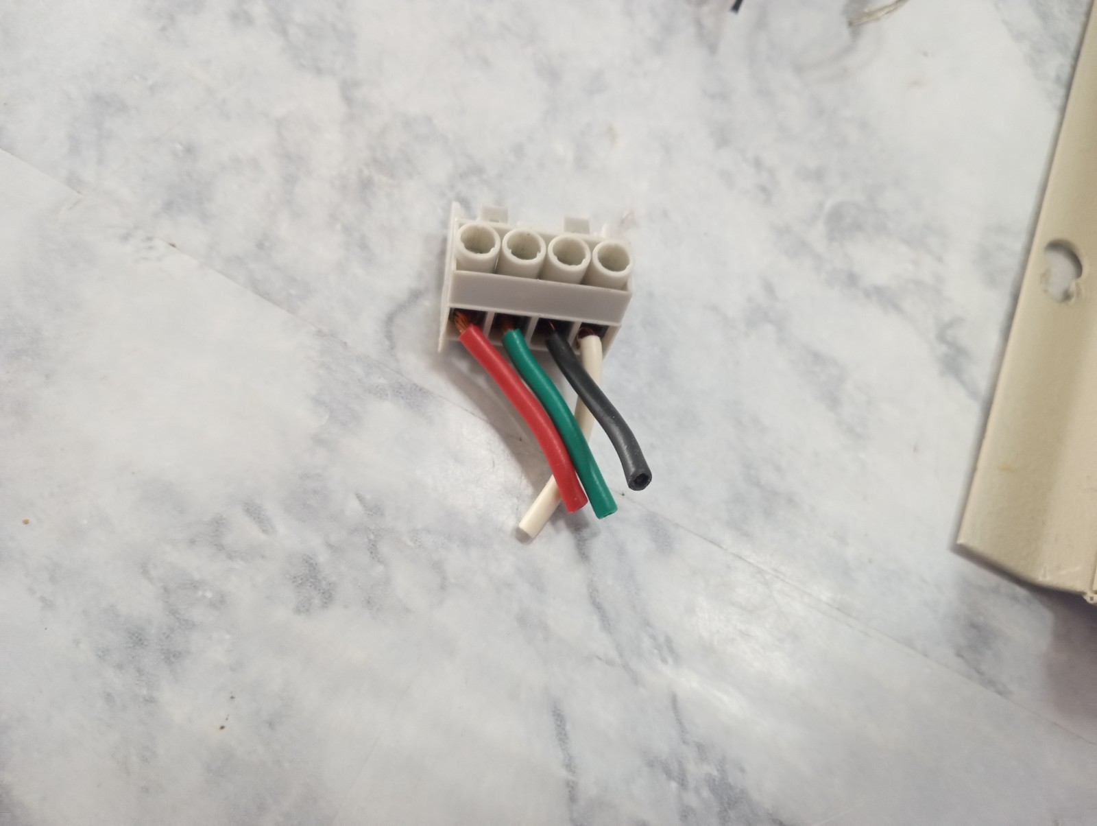 Soundstream Amplifier RA100 Mark lll With Connectors