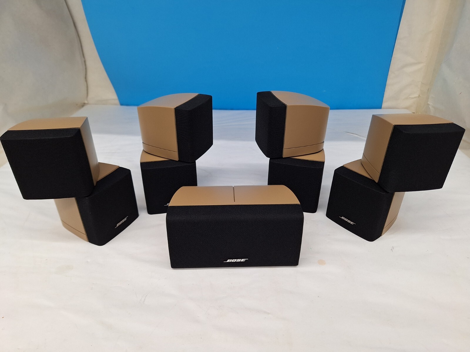 5x Set Bose double cube speaker w Horizontal Center Tan/Brown