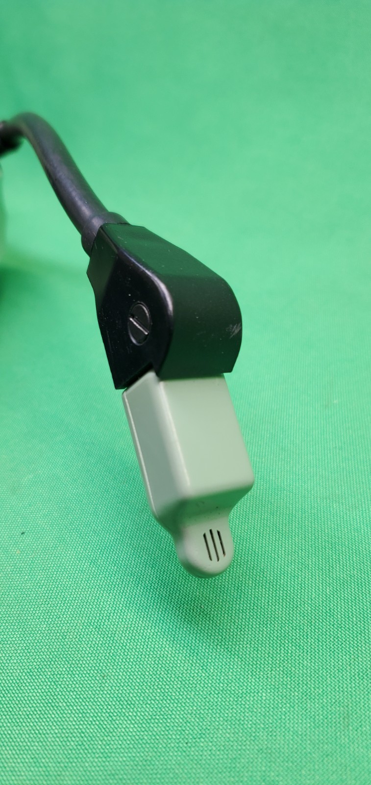 *AS IS* David Clark Aviation Headset with M4 Microphone – Dual Plug