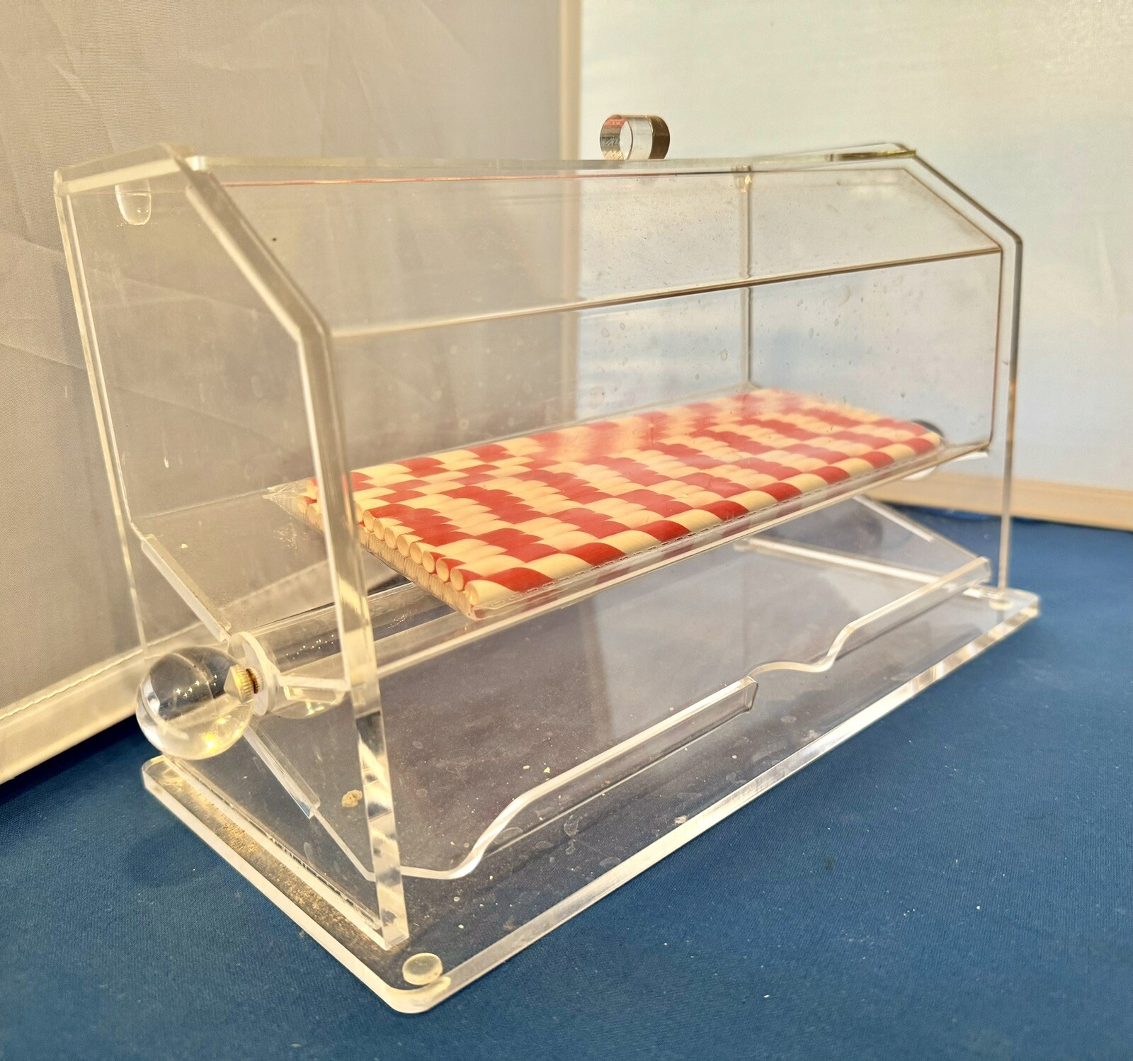 Acrylic Straw Dispenser for Unwrapped Straws - Lucite
