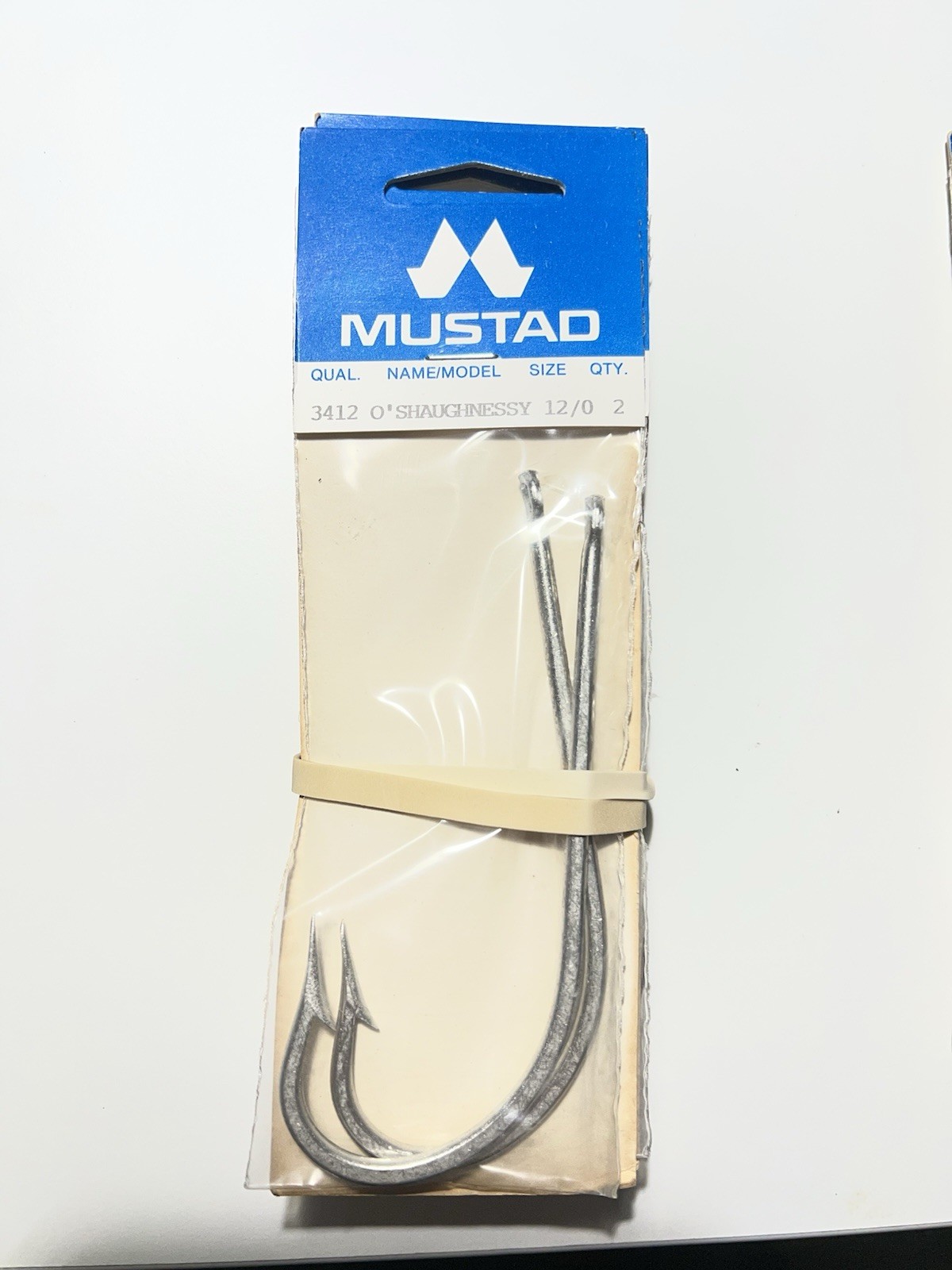 10 Mustad 3412 O’Shaughnessy Needle Eye Hooks Size 12/0