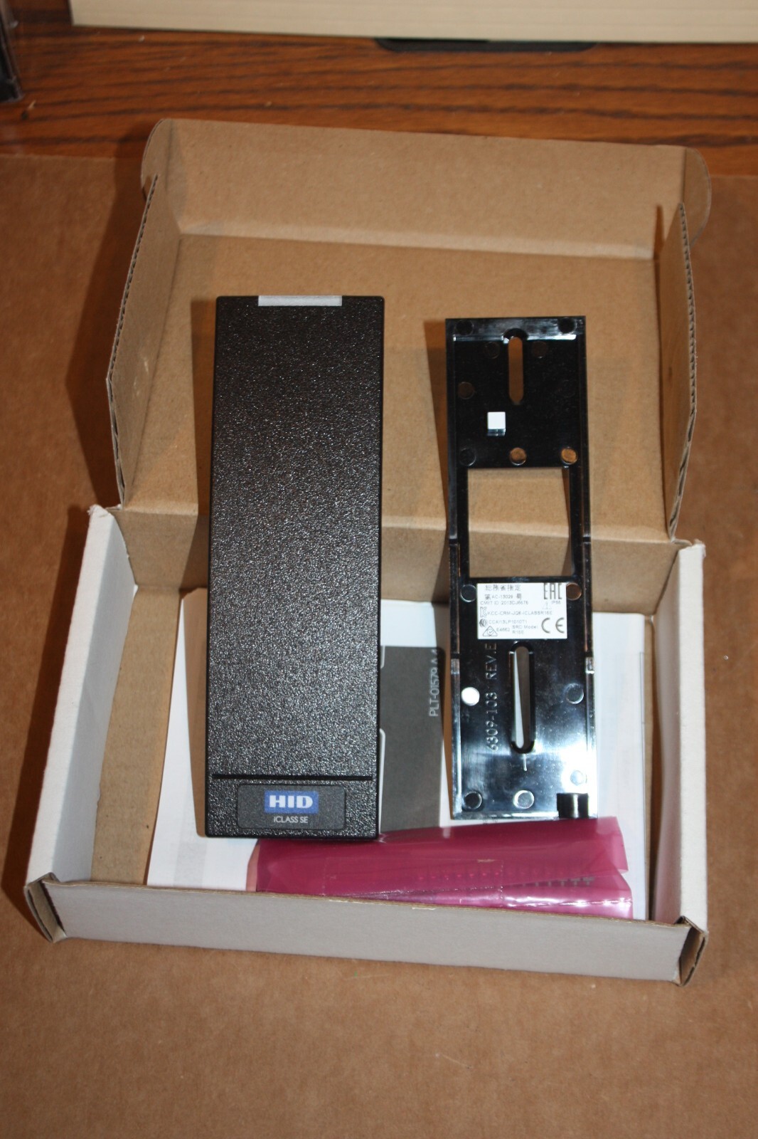 HID 910NTPTEKE041P Access Control Smart Card Reader OSDP R15 Mullion