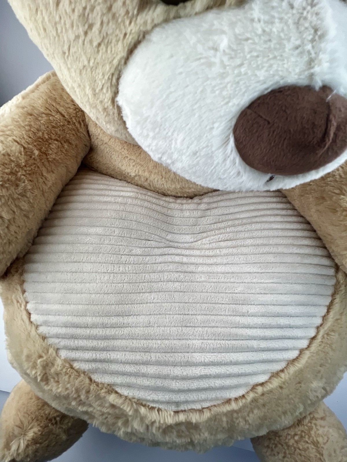 GOFFA BEAR CHAIR For Kids Or Pets NEUTRAL SOFT PLUSH MATERIAL, NWOT