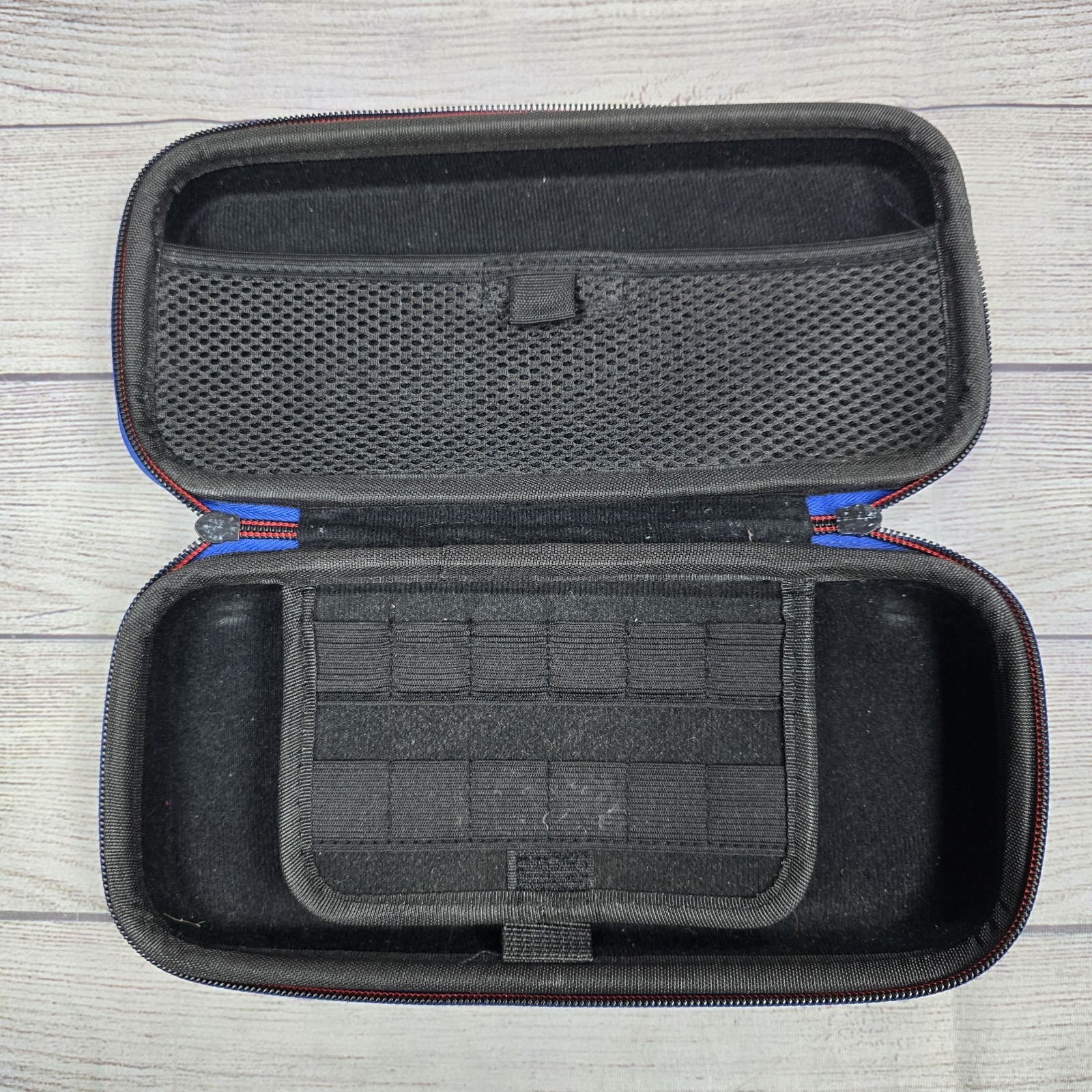Yok Nintendo Switch Blue And Red Nylon Hard Shell Zip Carrying Case
