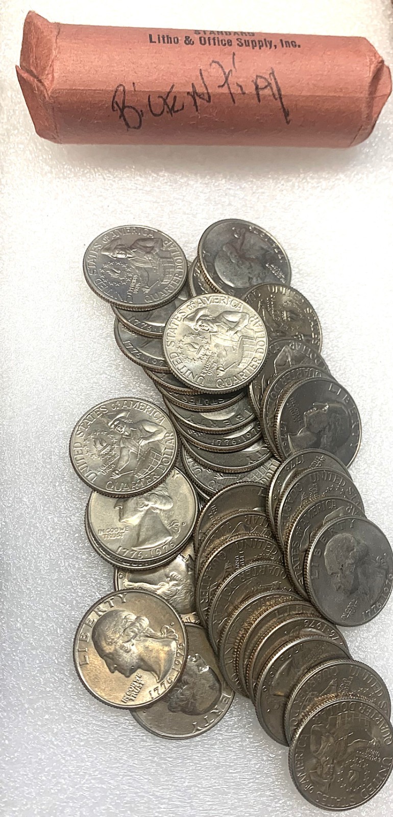 (1) ROLL OF CIRCULATED 1976 D WASHINGTON QUARTERS (40 Quarters) XF or Better