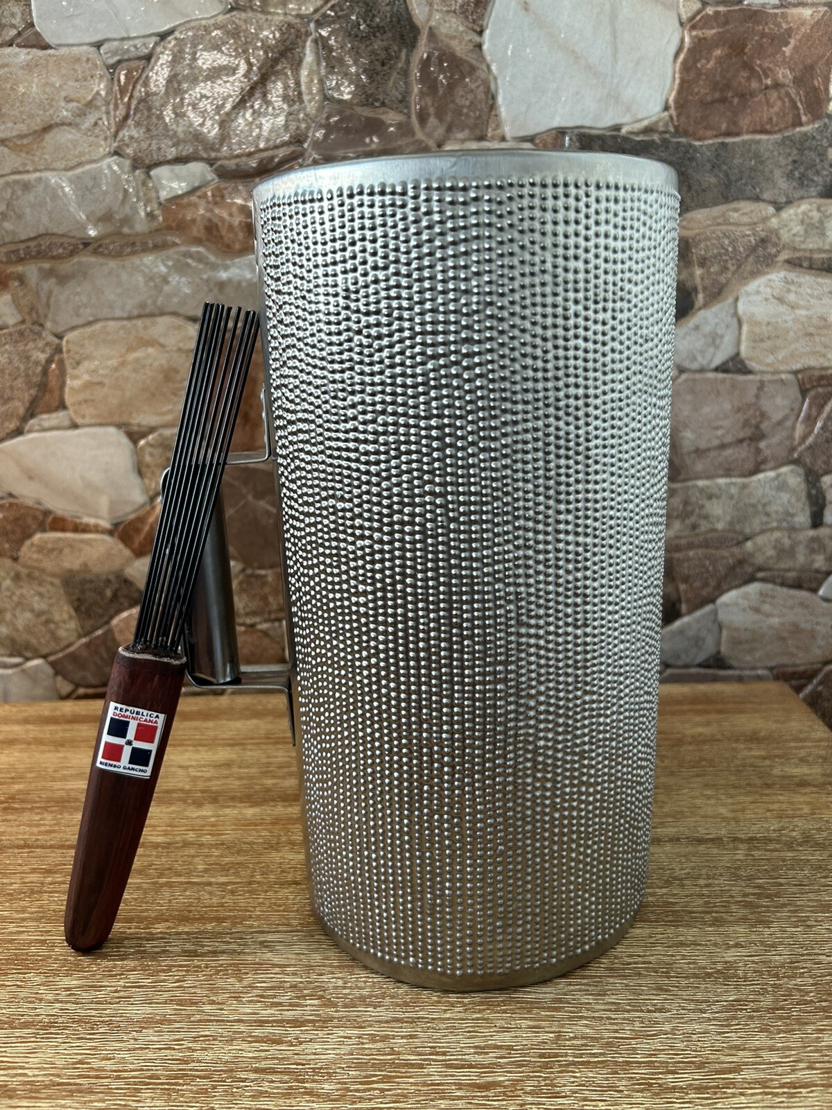 Guillermo Guira Genuina Con Gancho En Madera 22x13