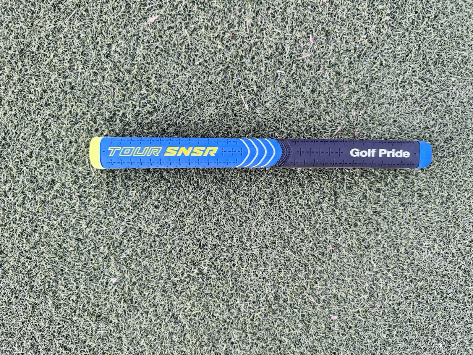 Golf Pride Tour SNSR Straight Putter Grip Blue 104cc