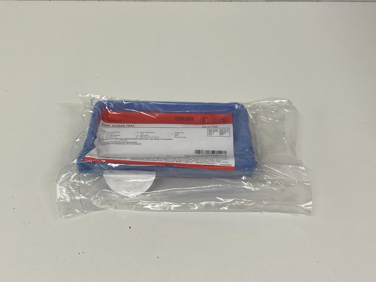 Lot of 38 Cardinal Health Port Access Tray 20-7228F Exp.2026-07 (*R20)