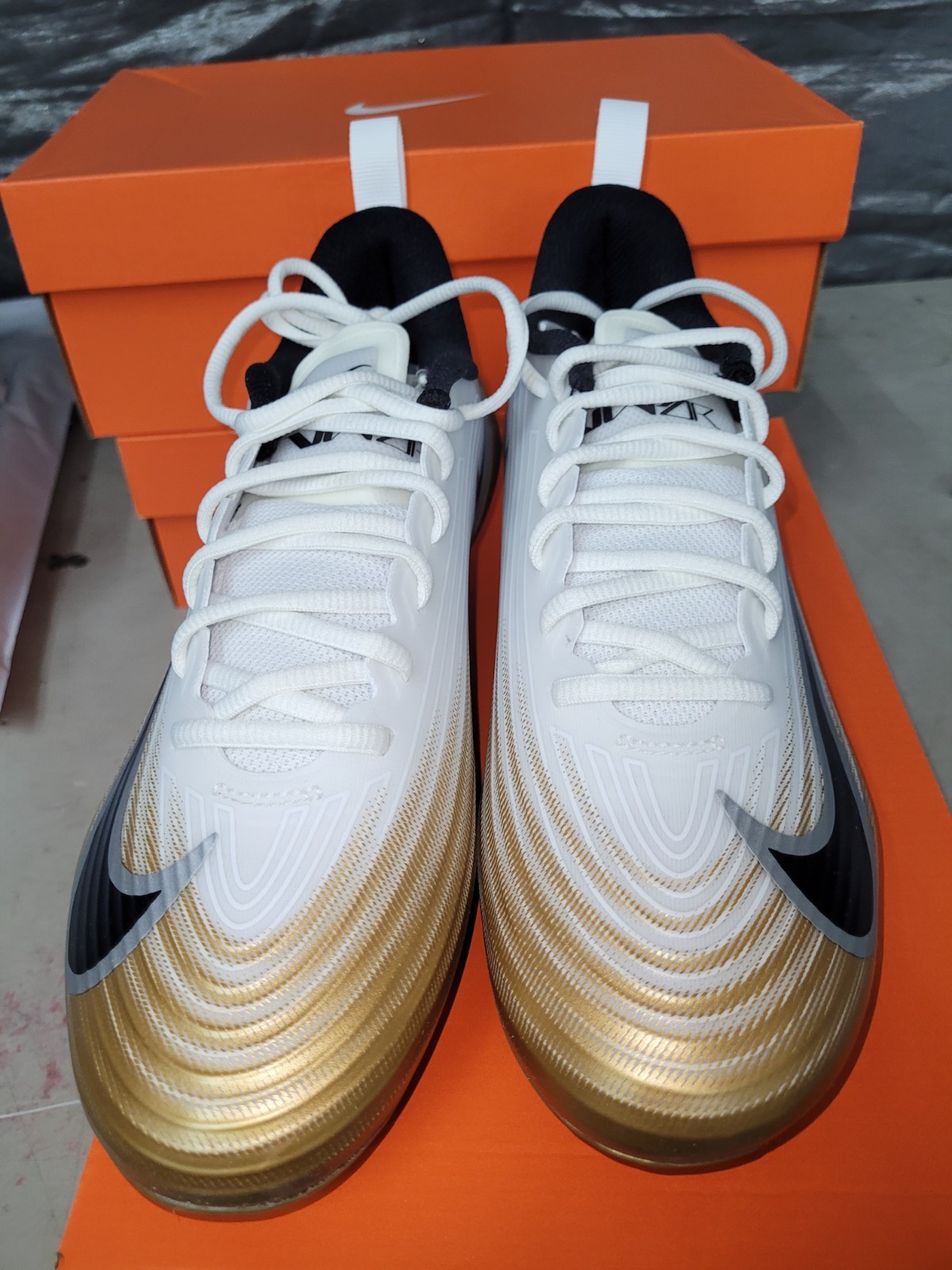 Nike Vapor Speed 3 Men's Size 9 Football Cleats White Gold 2025 NEW