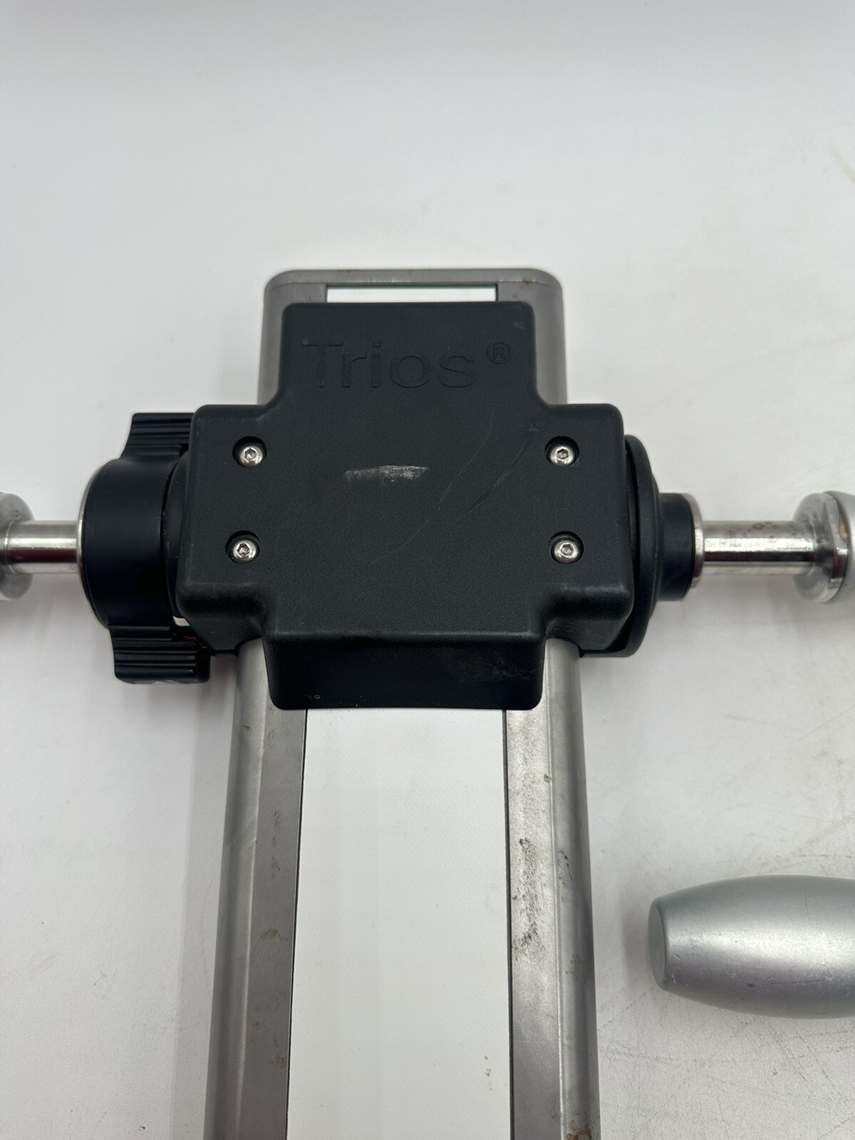 Mizuho OSI Trios Surgical Table Adjustable Table Mounts