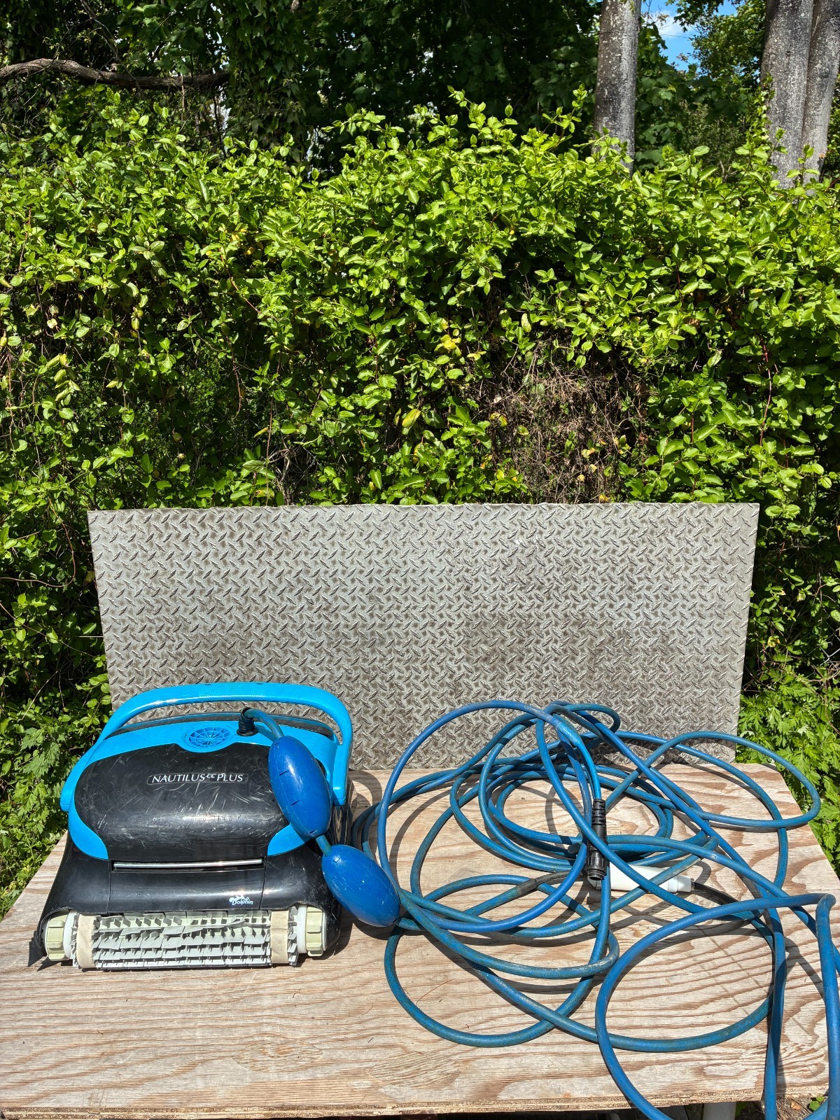 Dolphin Nautilus CC Plus Robotic Pool Vacuum Cleaner Tested- NO POWER SUPPLY