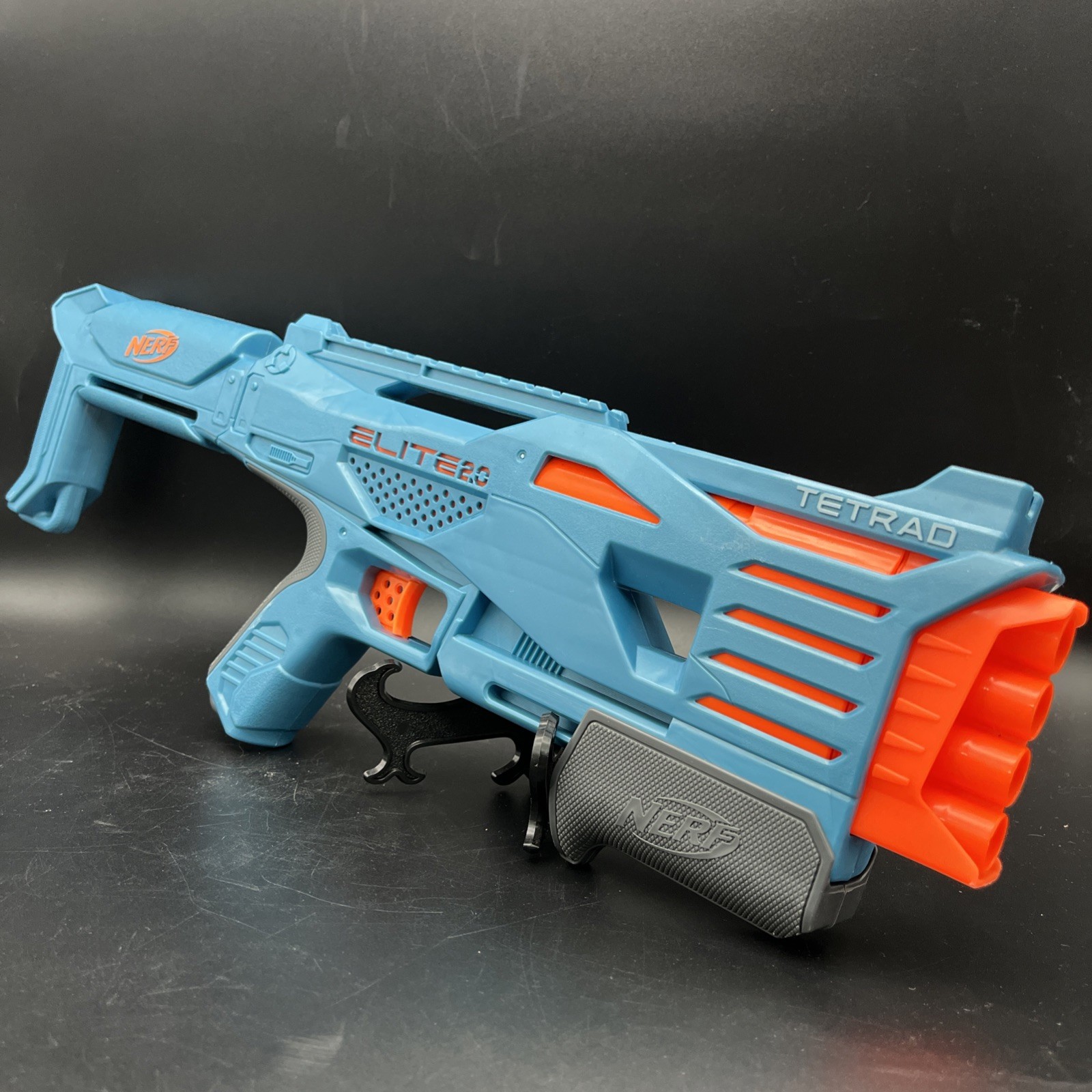 Nerf Elite 2.0 Tetrad QS-4 Blaster, Includes 4 Nerf Elite Darts, 4-Barrel Blast