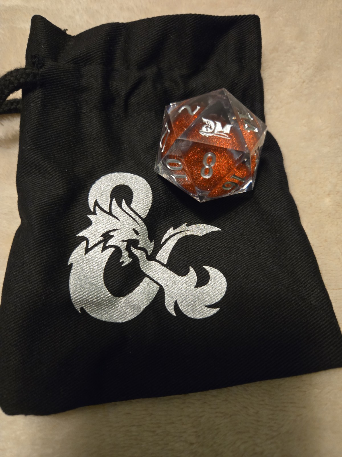 Rare D&D GEN CON Exclusive Red Moving Glitter Large D20.  NEW IN BAG Event Promo