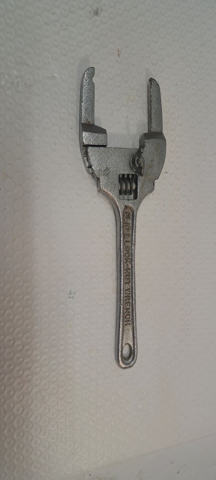 Plumbers Wrench Slip and Lock Nut Wrench Plumbing Adjustable