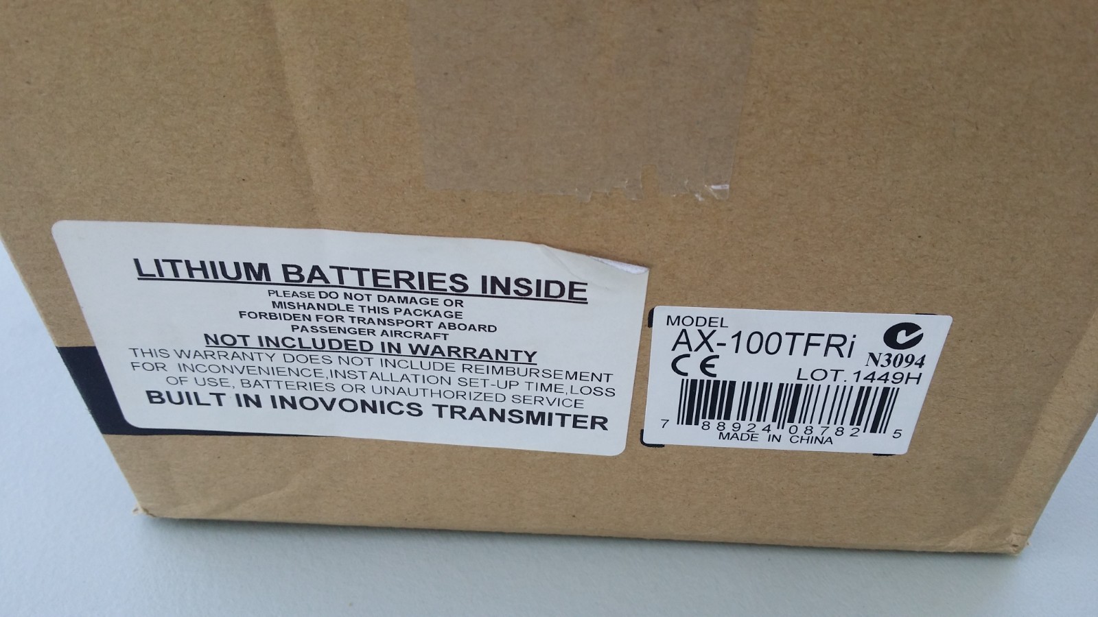 New Optex AX-100TFRi  Battery Operated Photoelectric Detector. Included Battery