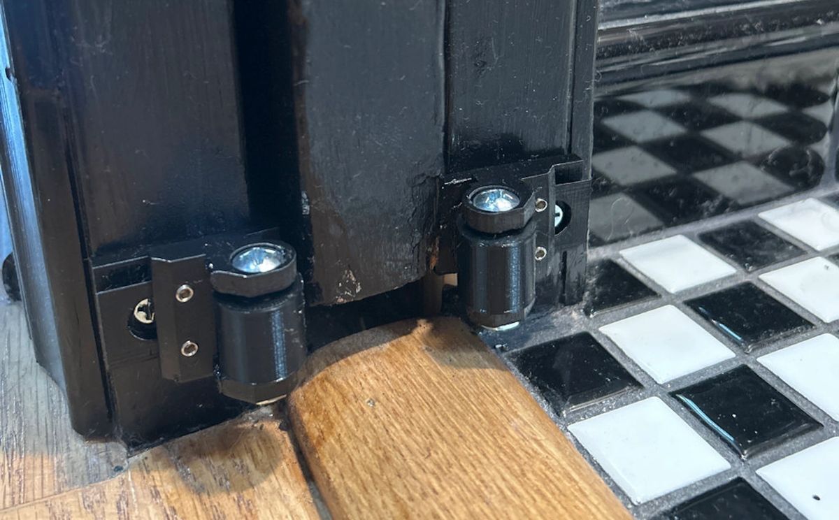 The Adjustable Pocket Door Guide (Black)