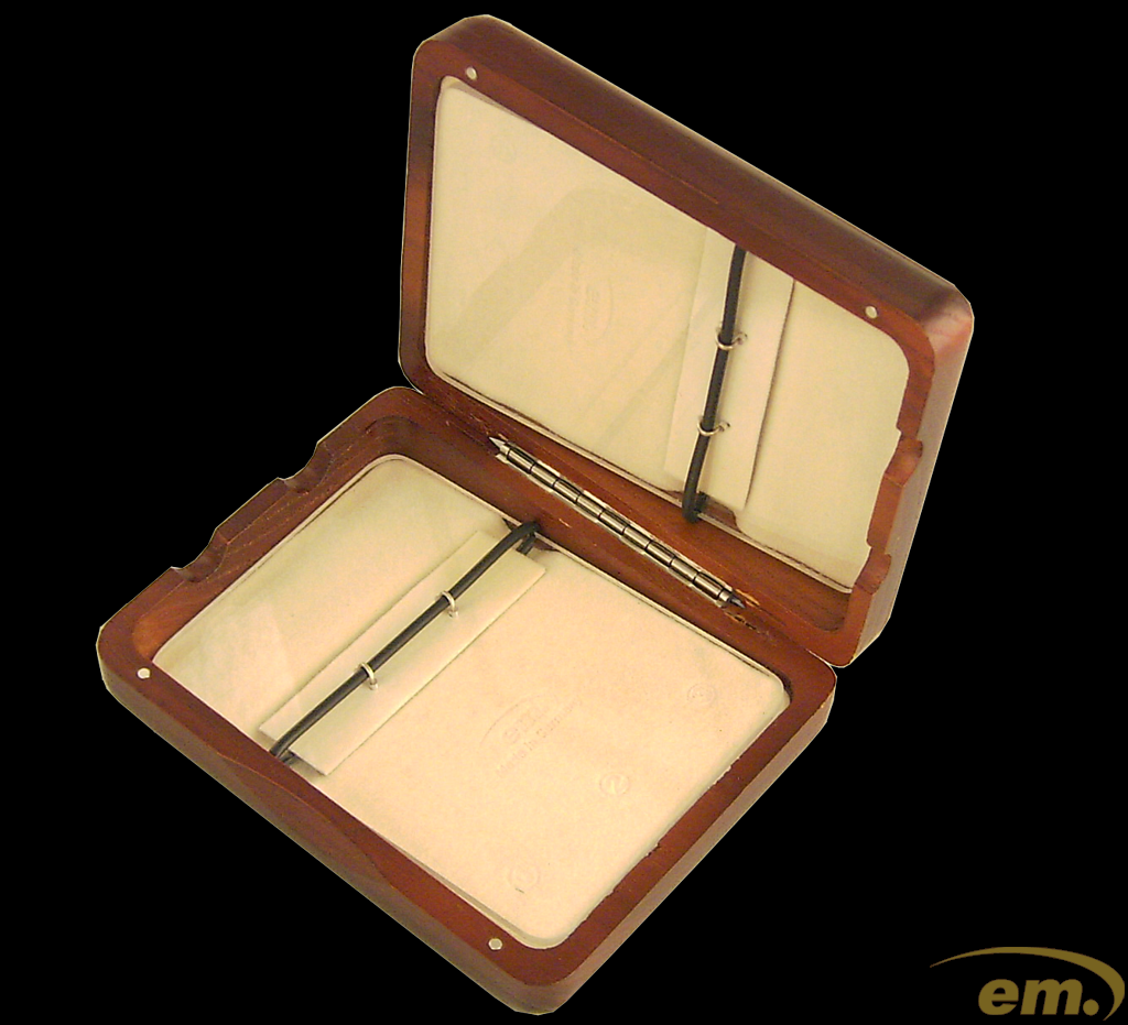 tenor saxophone reed case for 6 reeds