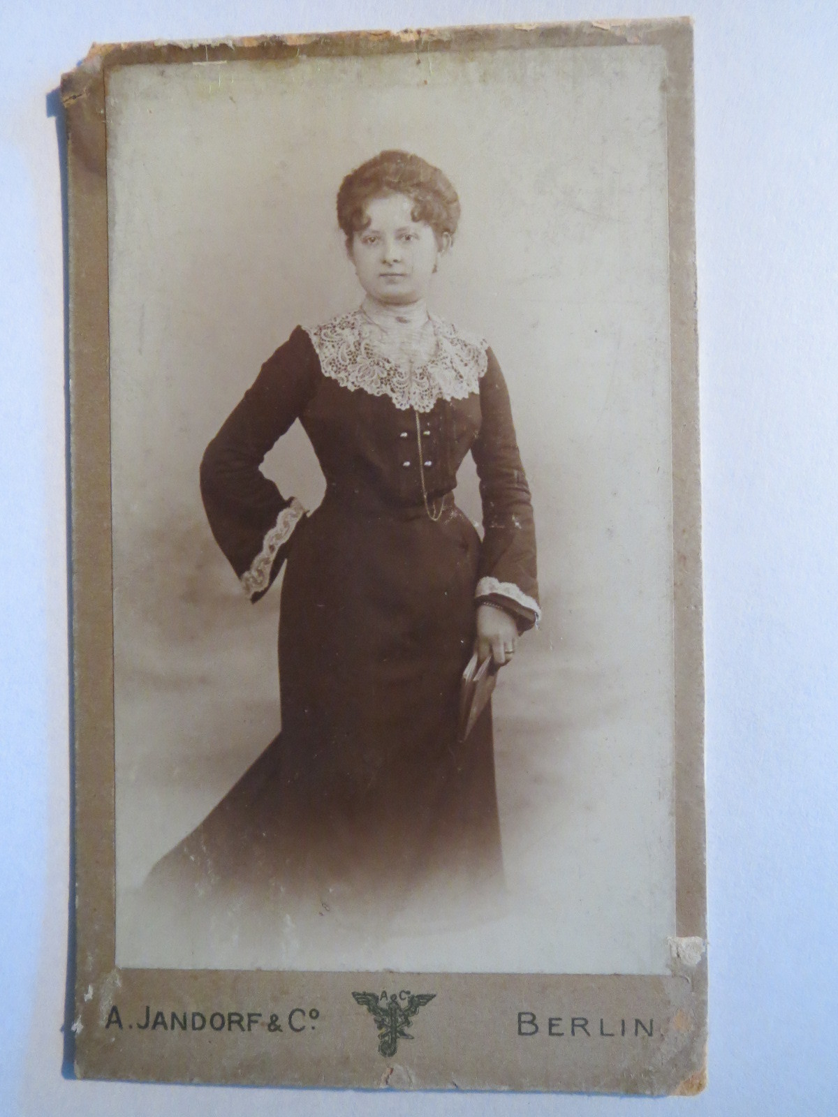 Berlin - standing woman in dress - portrait / CDV