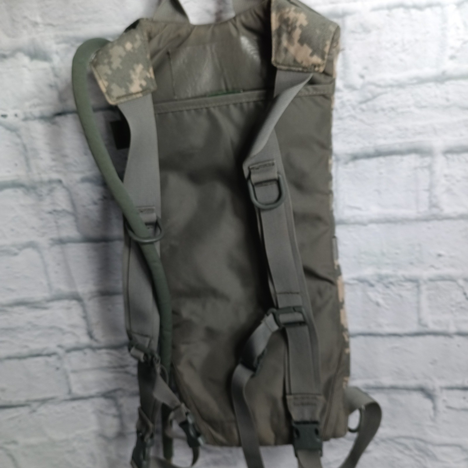 CamelBak ThermoBak 3L Maximum Gear ACU Digital Camo Hydration Pack Backpack S12