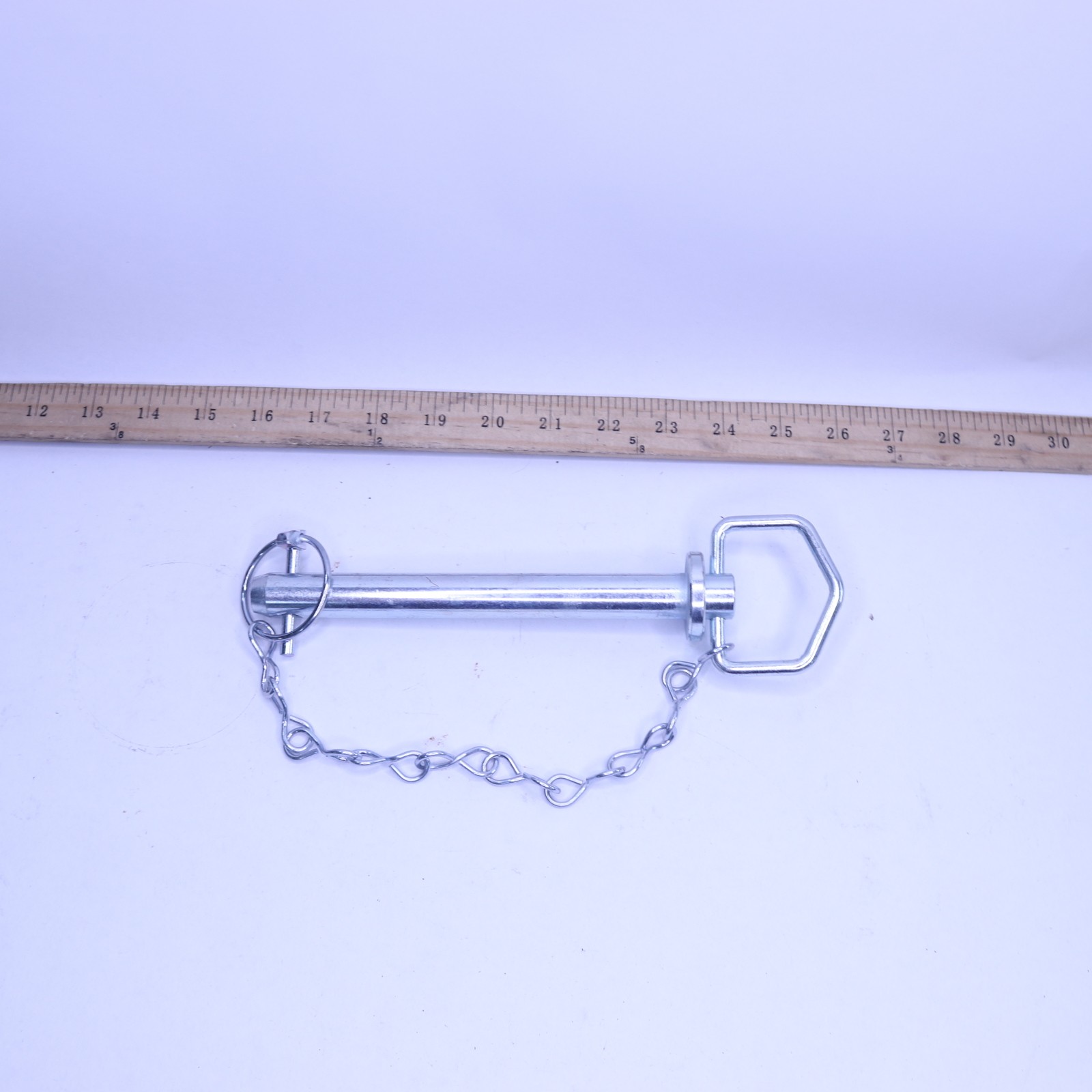 Hitch Pin With Chain Steel Zinc Plated 3/4" x 6-1/4" S071032CL - Not Yellow