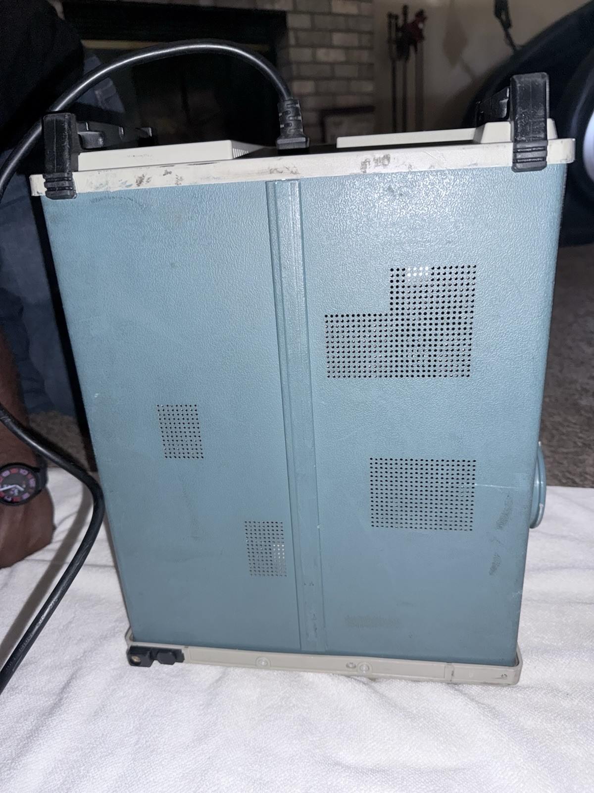 HP 8590L Spectrum Analyzer
