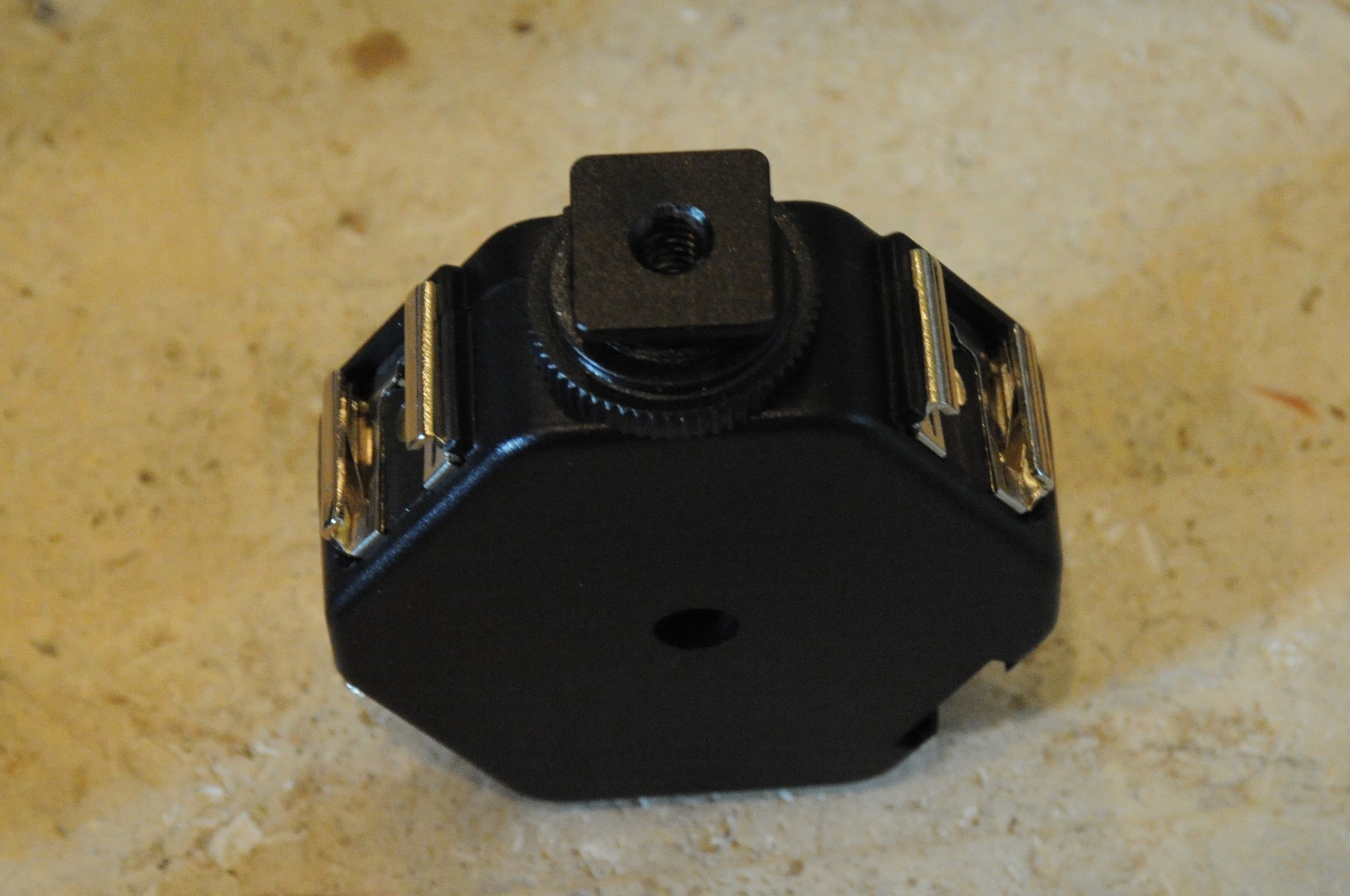 SRS triple flash mount, 3 allura receivers, flash cords, rf remote to camera