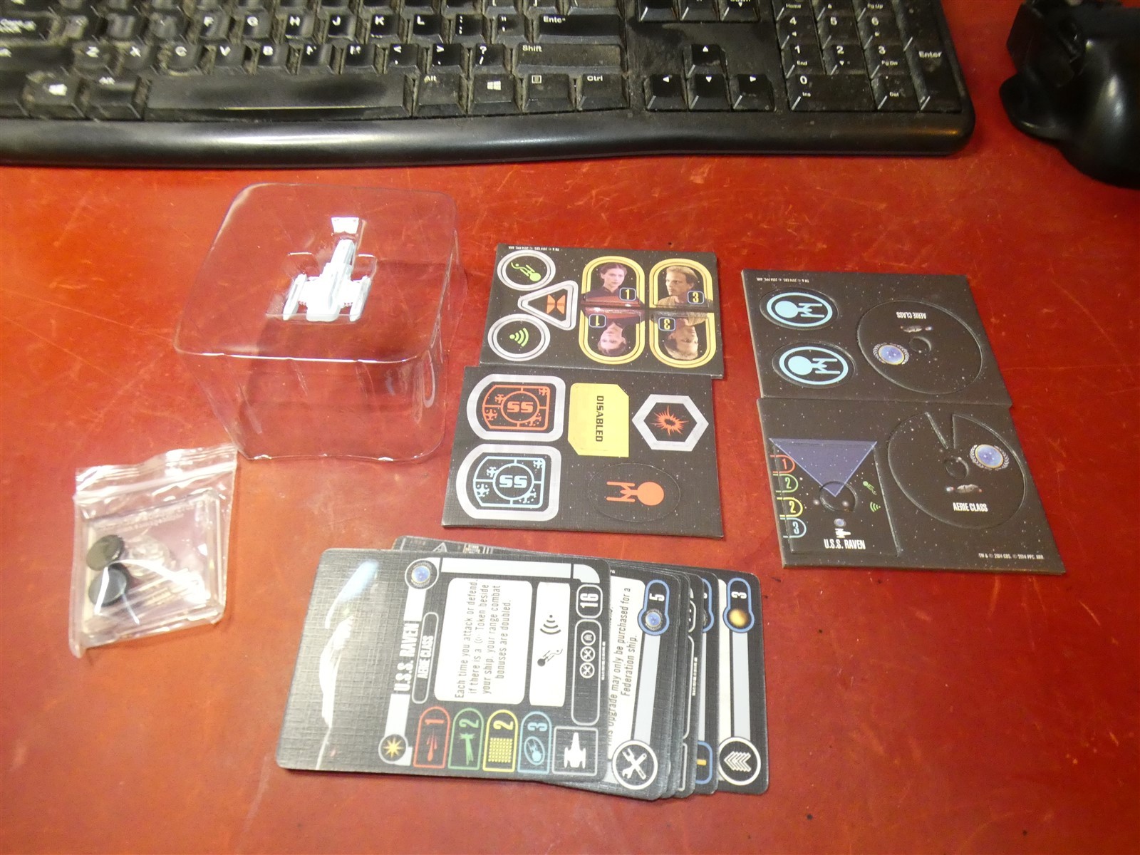 WizKids: Star Trek Attack Wing: USS Raven