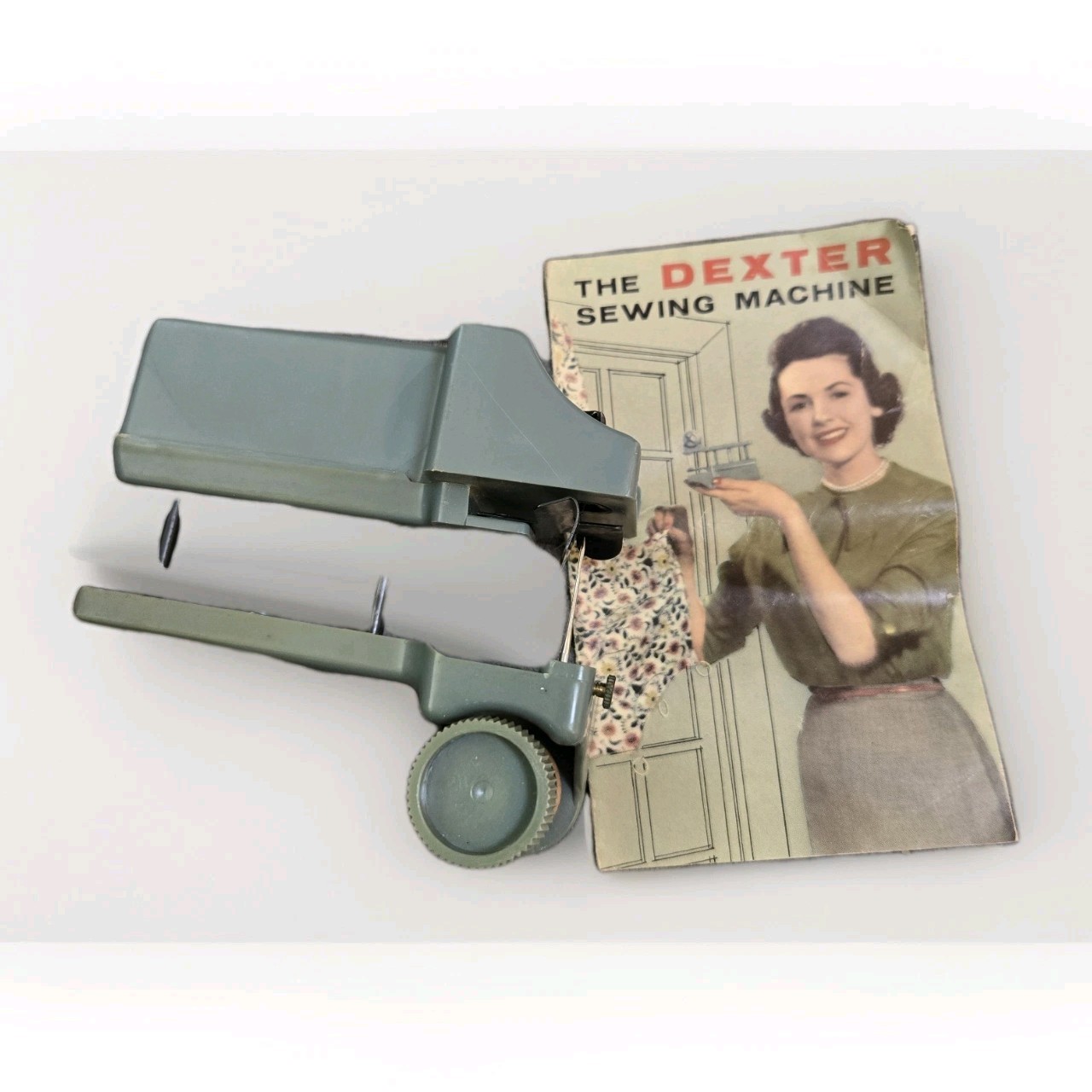 Dexter Sewing Machine Handheld Small Green Coats Clark’s Vintage Tiny Small