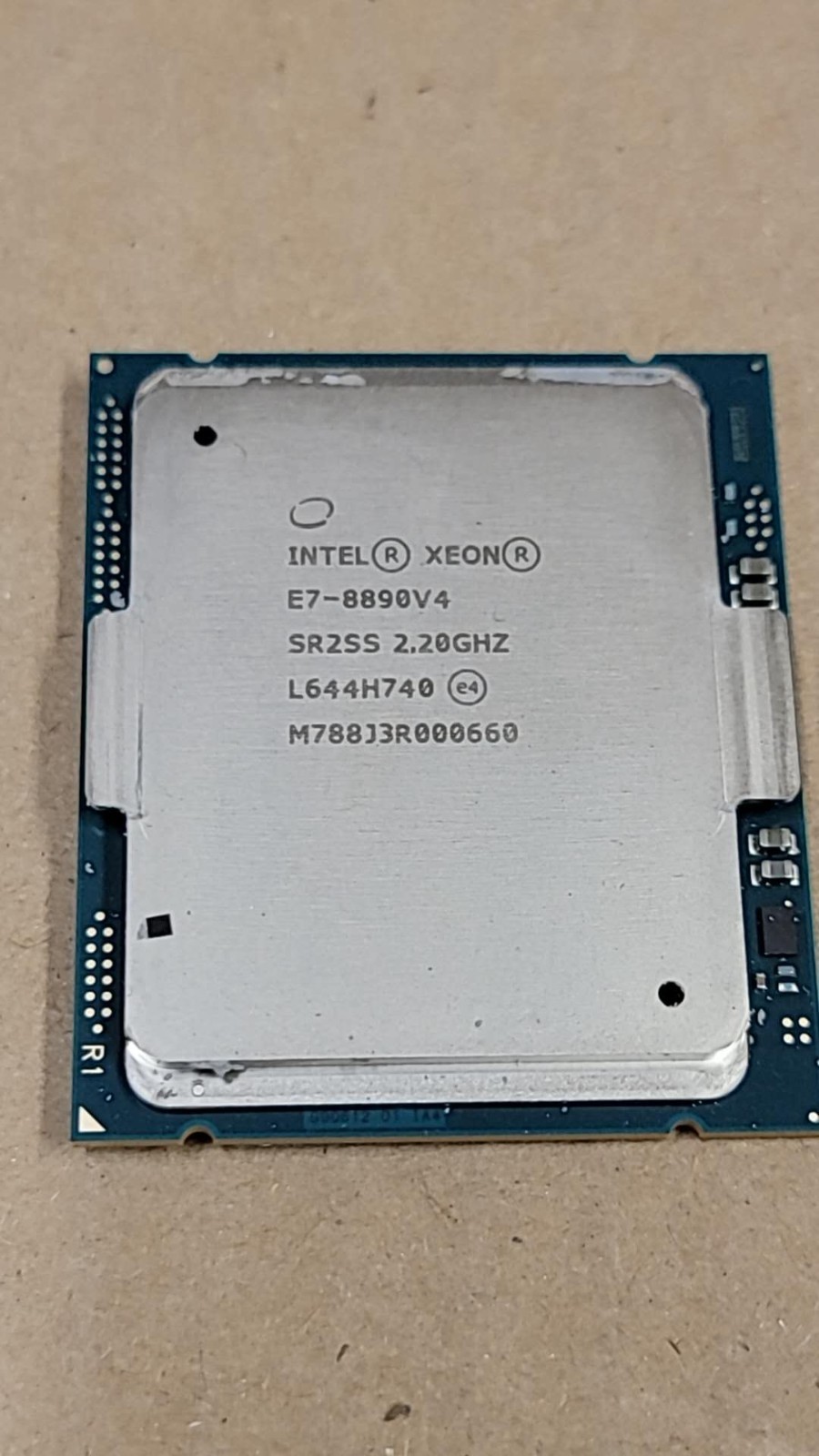 Intel Xeon SR2SS E7-8890 V4 24-Core 2.20GHz 60MB 165W Processor