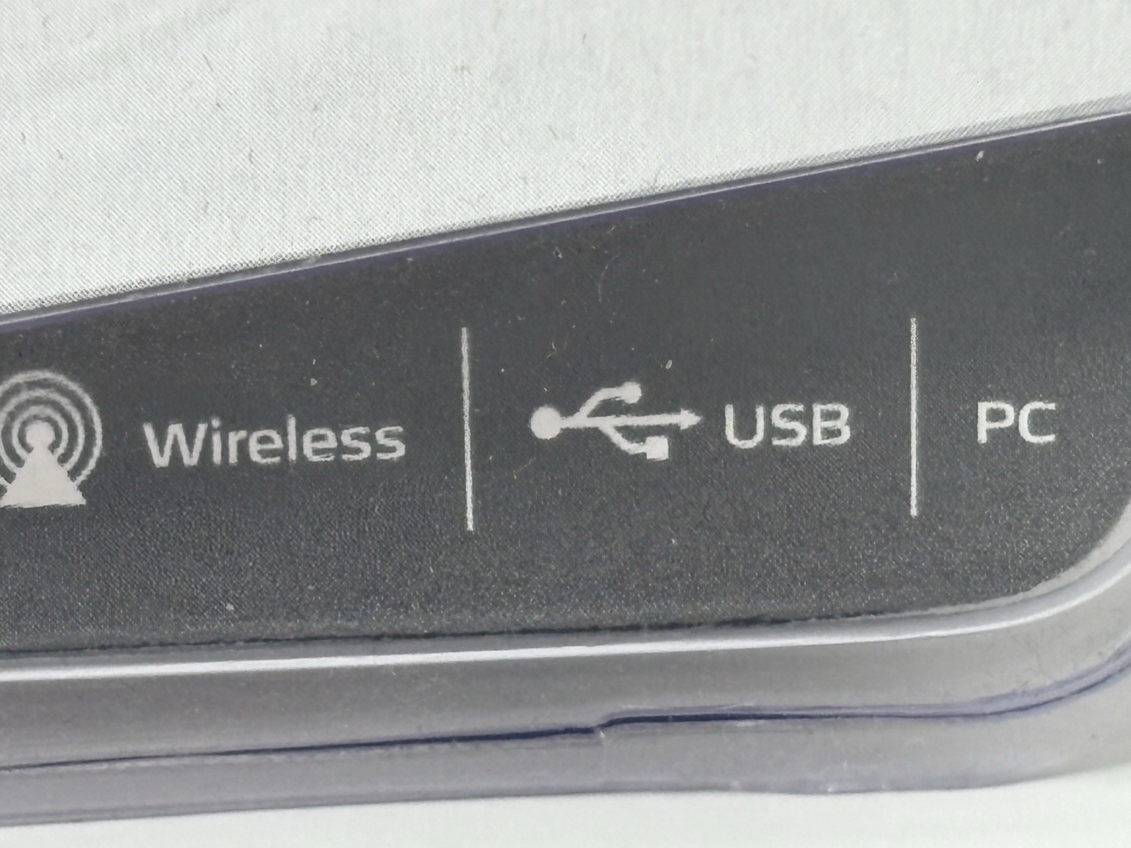 Targus Wireless Presenter With Cursor Control And Laser Pointer - Brand New