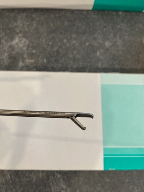 Aesculap PL414R Durogrip viper needle holder laparoscopic new