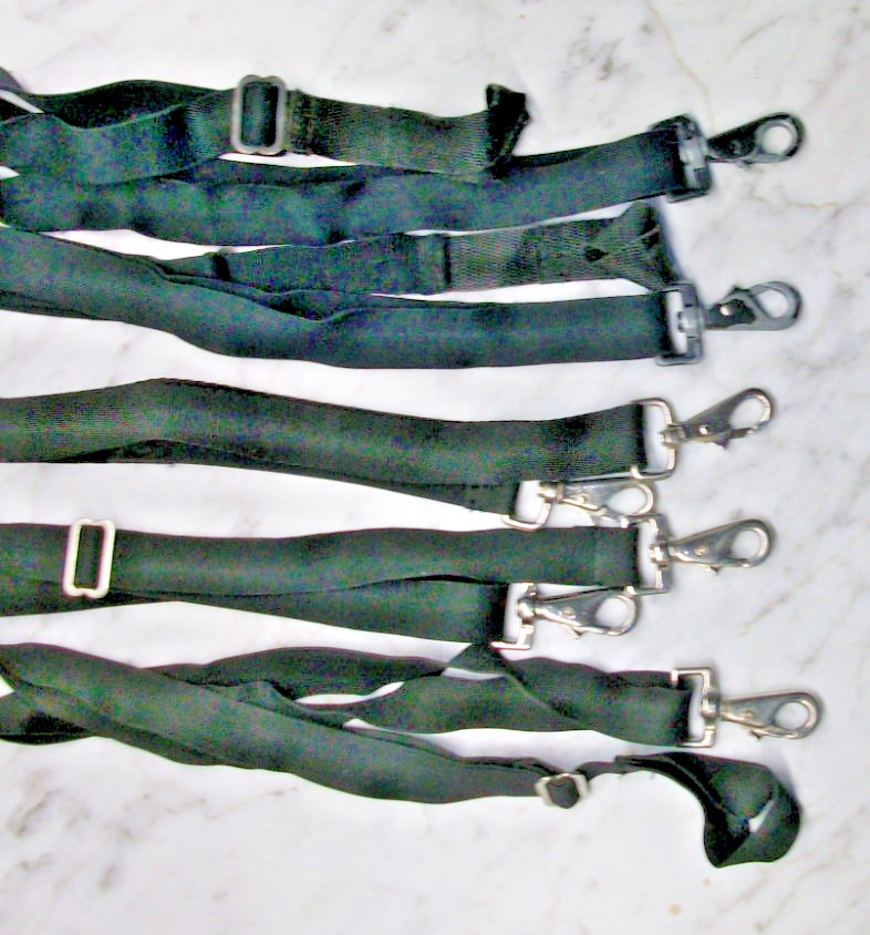 NEW BLANKET LEG STRAPS LOT of 5 ADJUSTABLE ELASTIC  SHEET RUG HORSE LIVESTOCK