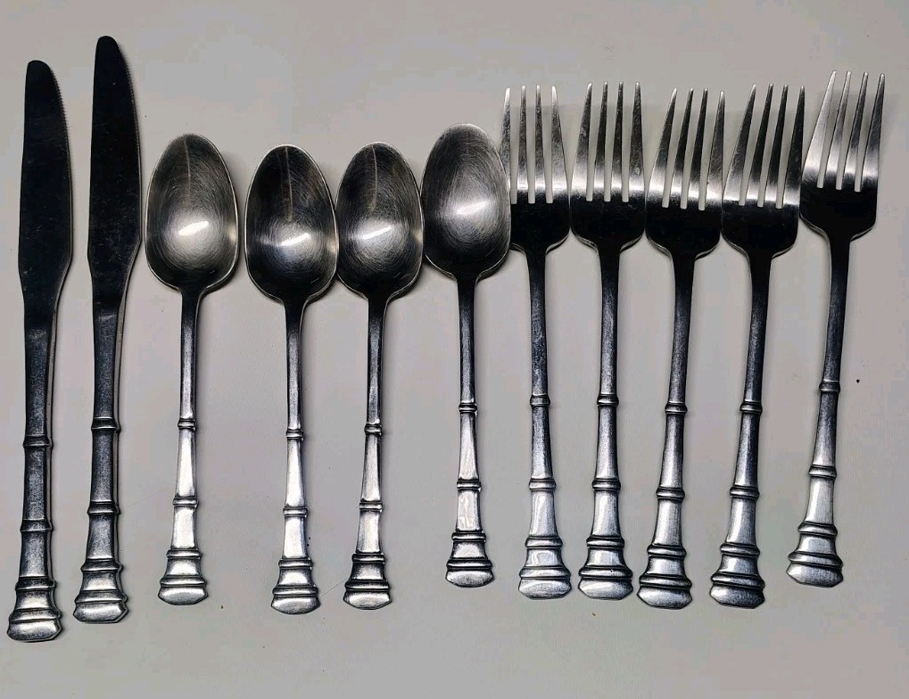 Oneida Sanctuary Flatware Lot 10 Pc