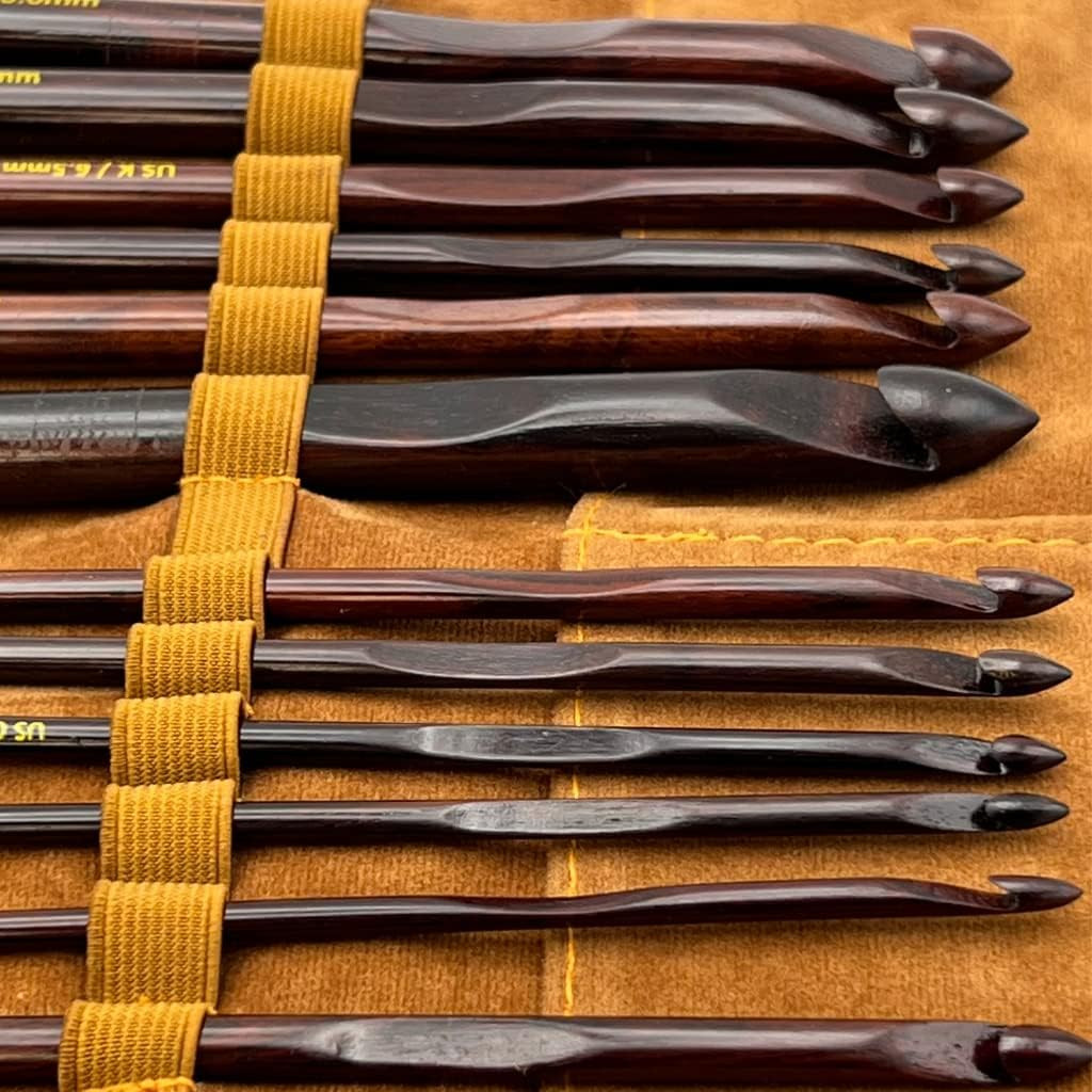 Artisan Rosewood Crochet Hooks Set with Leather Carrying Case - Incl. 13 Crochet