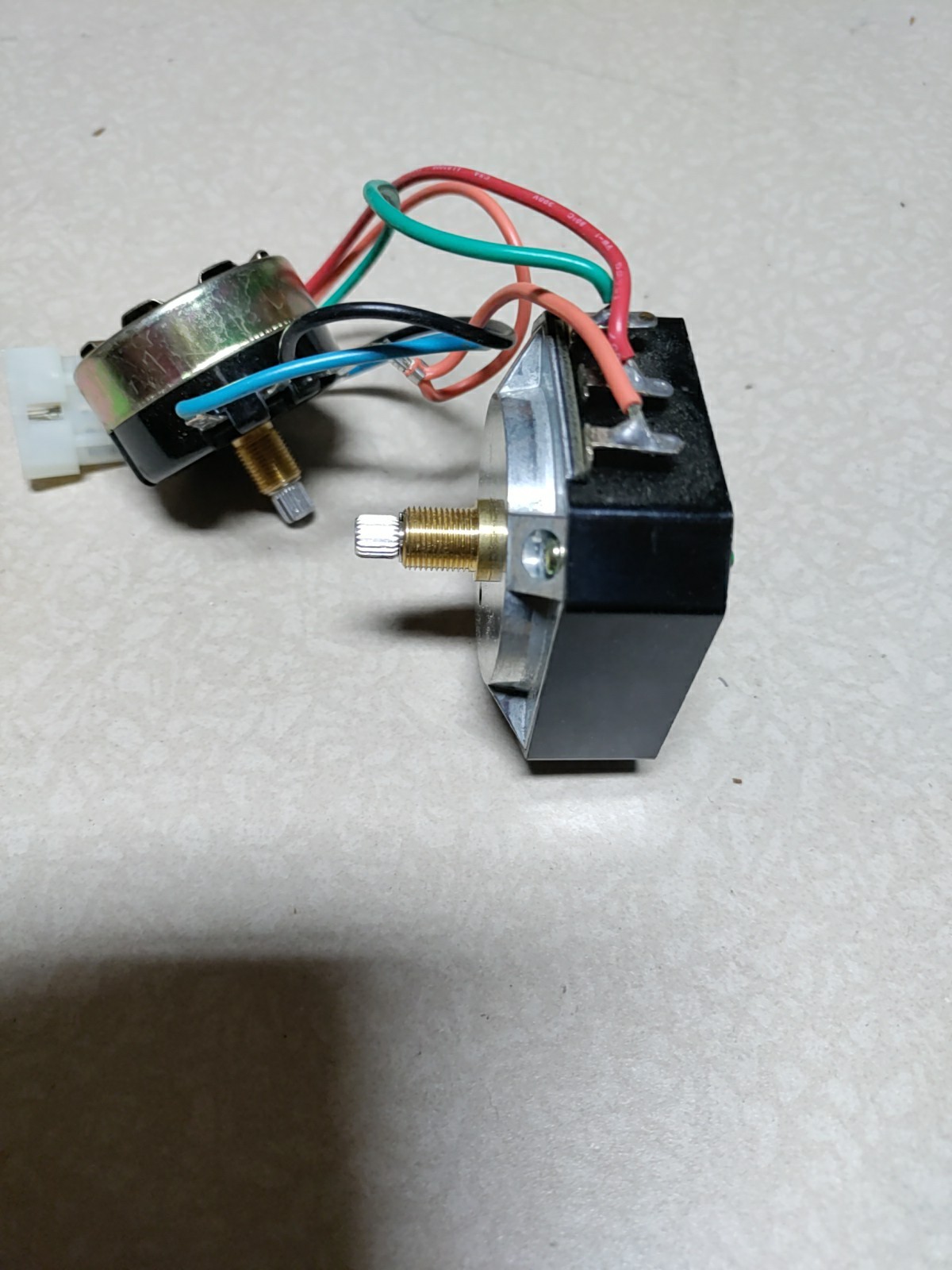 L-Pad Paired set of Audio Attenuators,  50 watt plus 15 watt