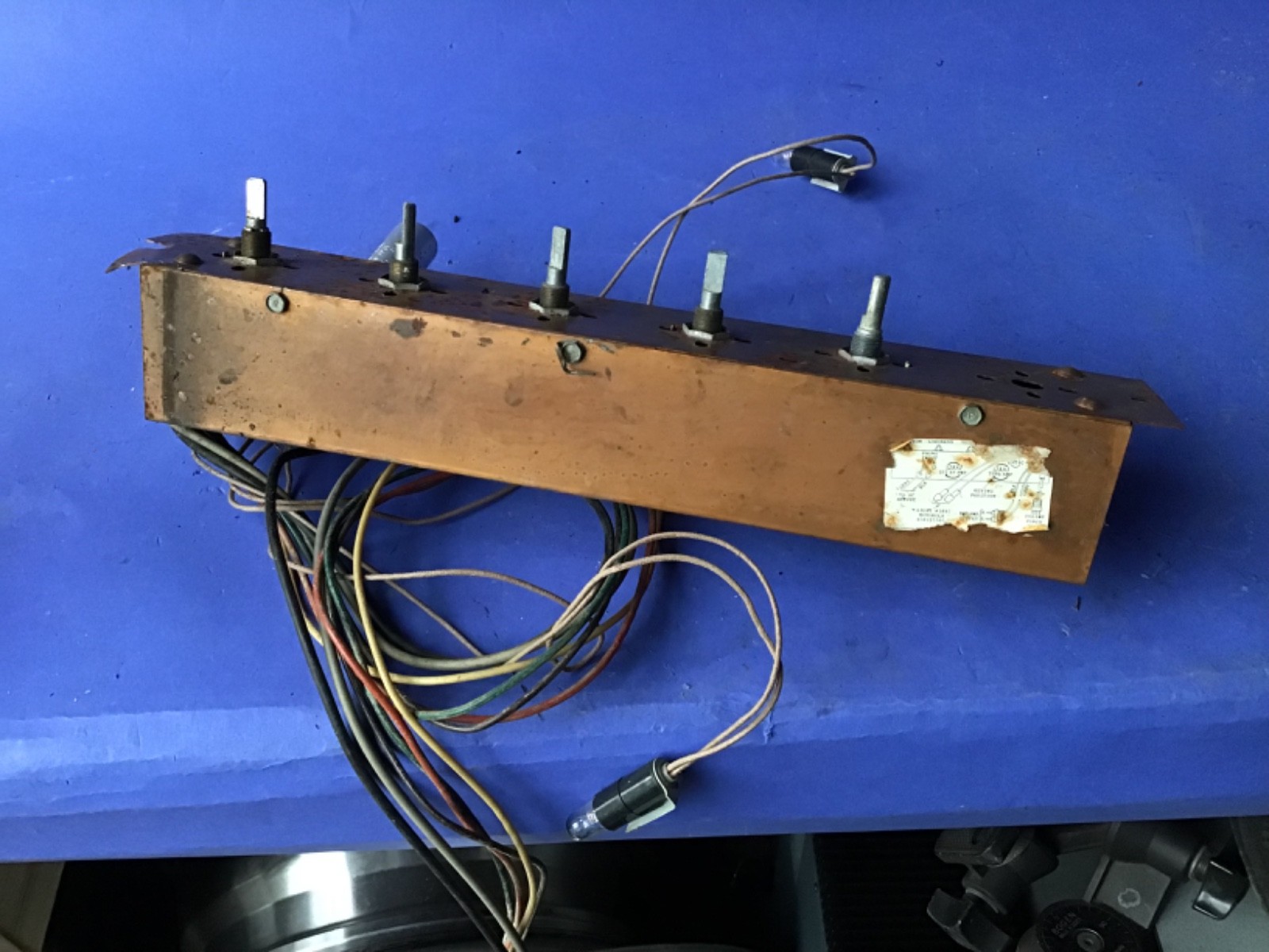 Old Unknown Maker Tube Preamp From Console ? Stereo Needs Restoration