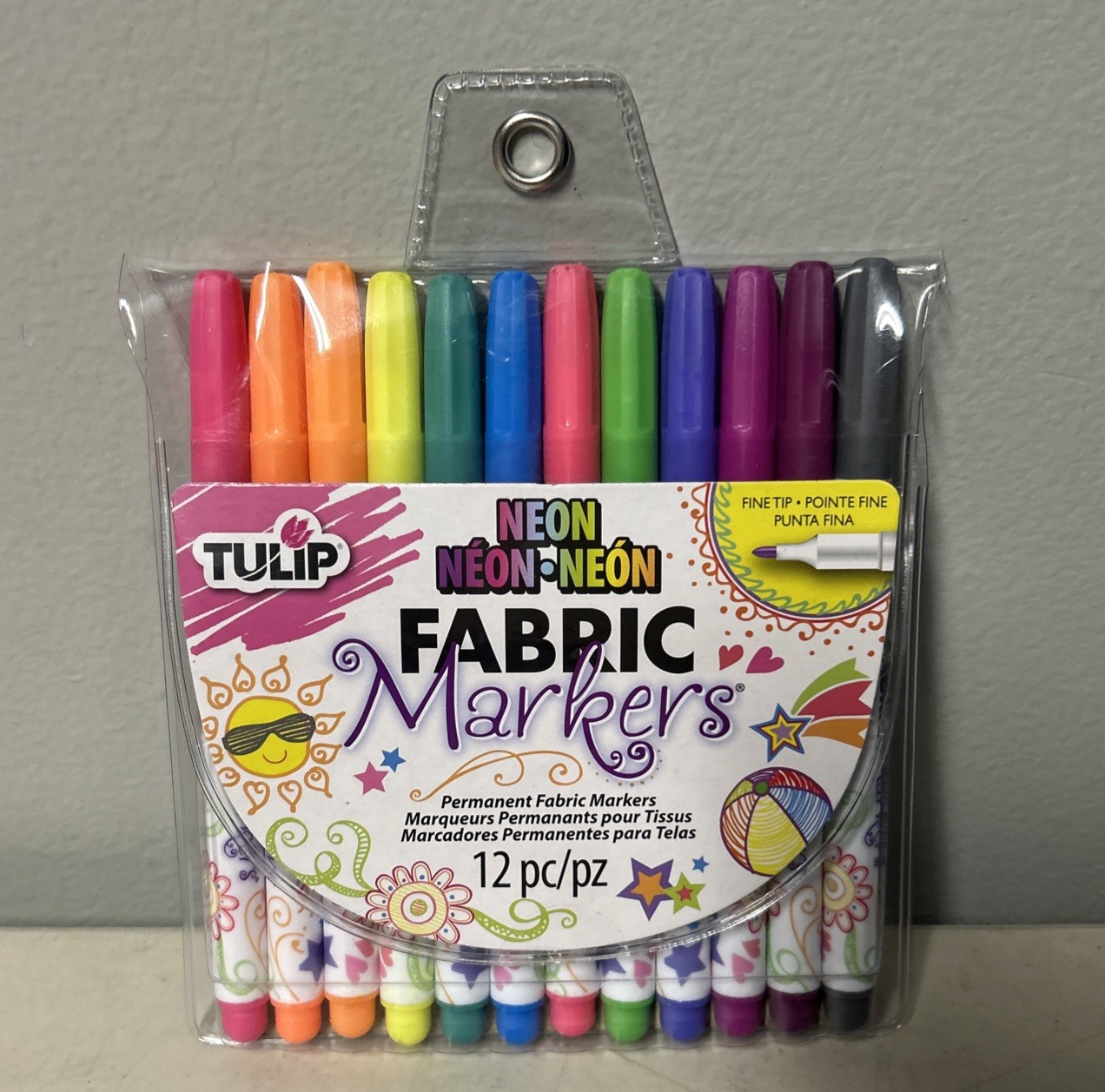 TULIP FABRIC MARKERS FINE TIP NEON 12PC 31780 NEW