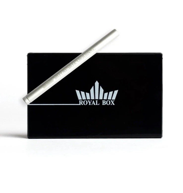Original Royal Box Black 8 Slot Snuff Wallet Box with Built In 3” Metal Straw