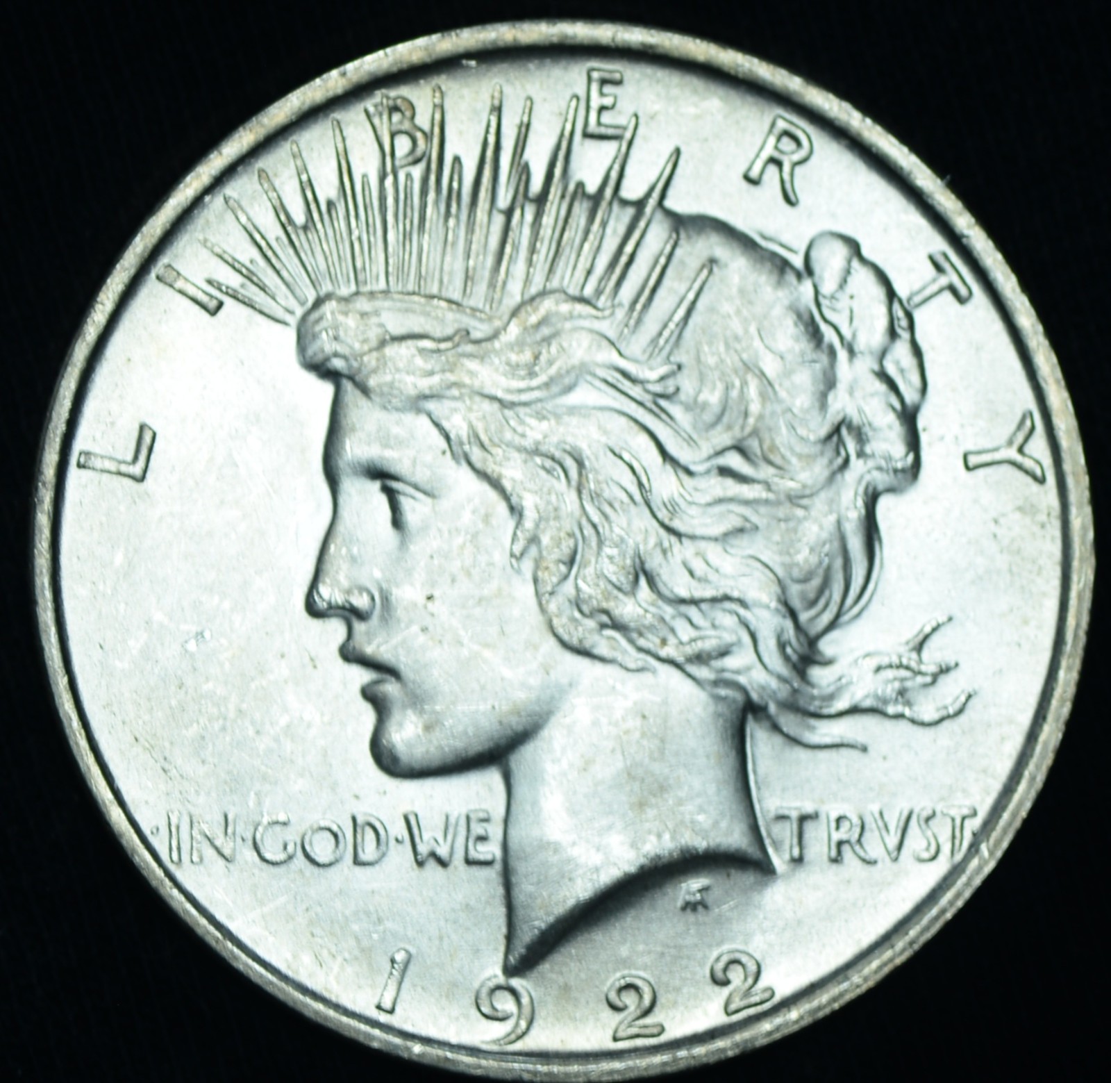 1922-D $1 Peace Dollar BU ~ 26243