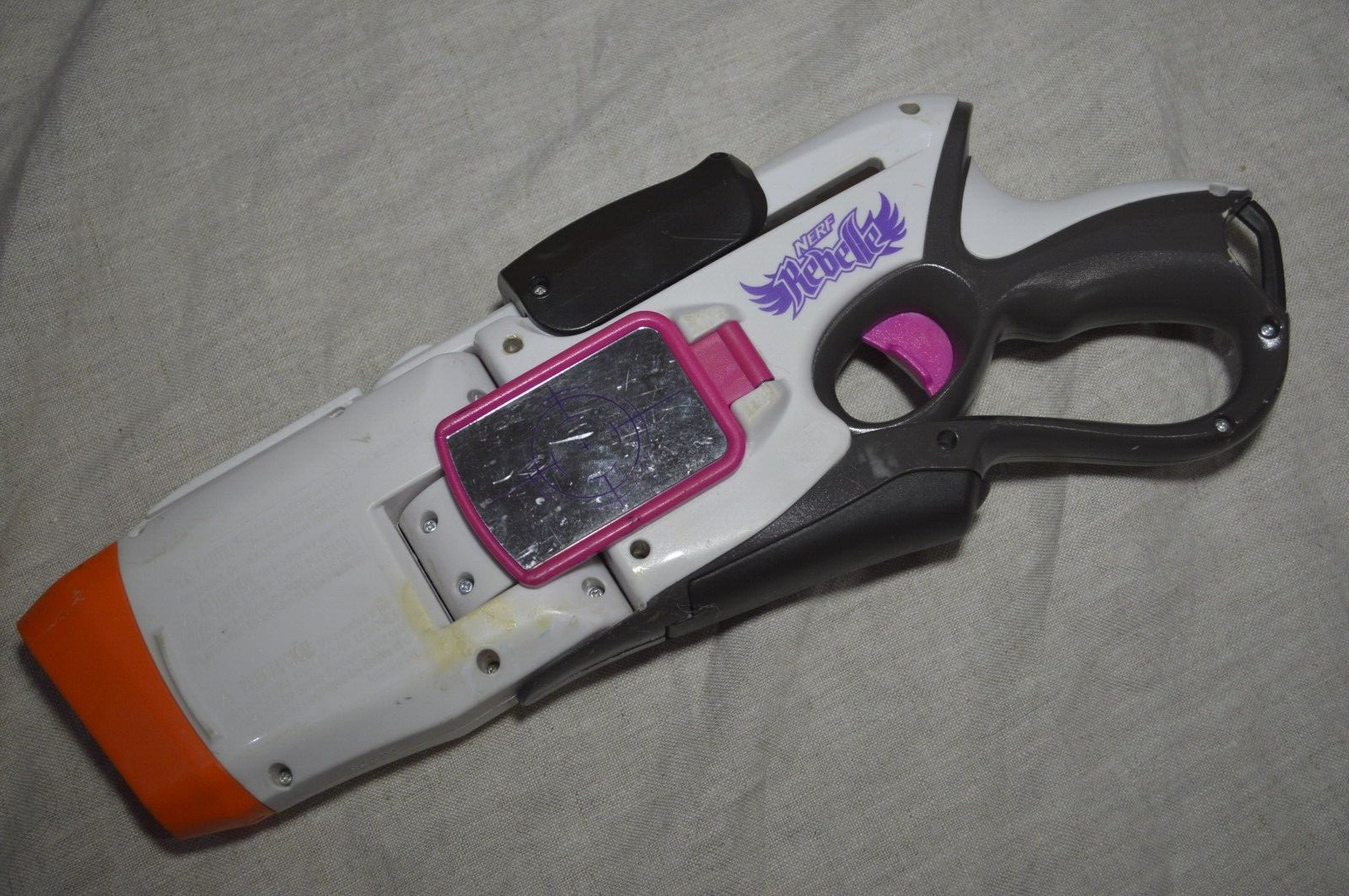 Nerf Rebelle Corner Sight Blaster Dart Gun White Mirrors 2015 Hasbro 90º Shot