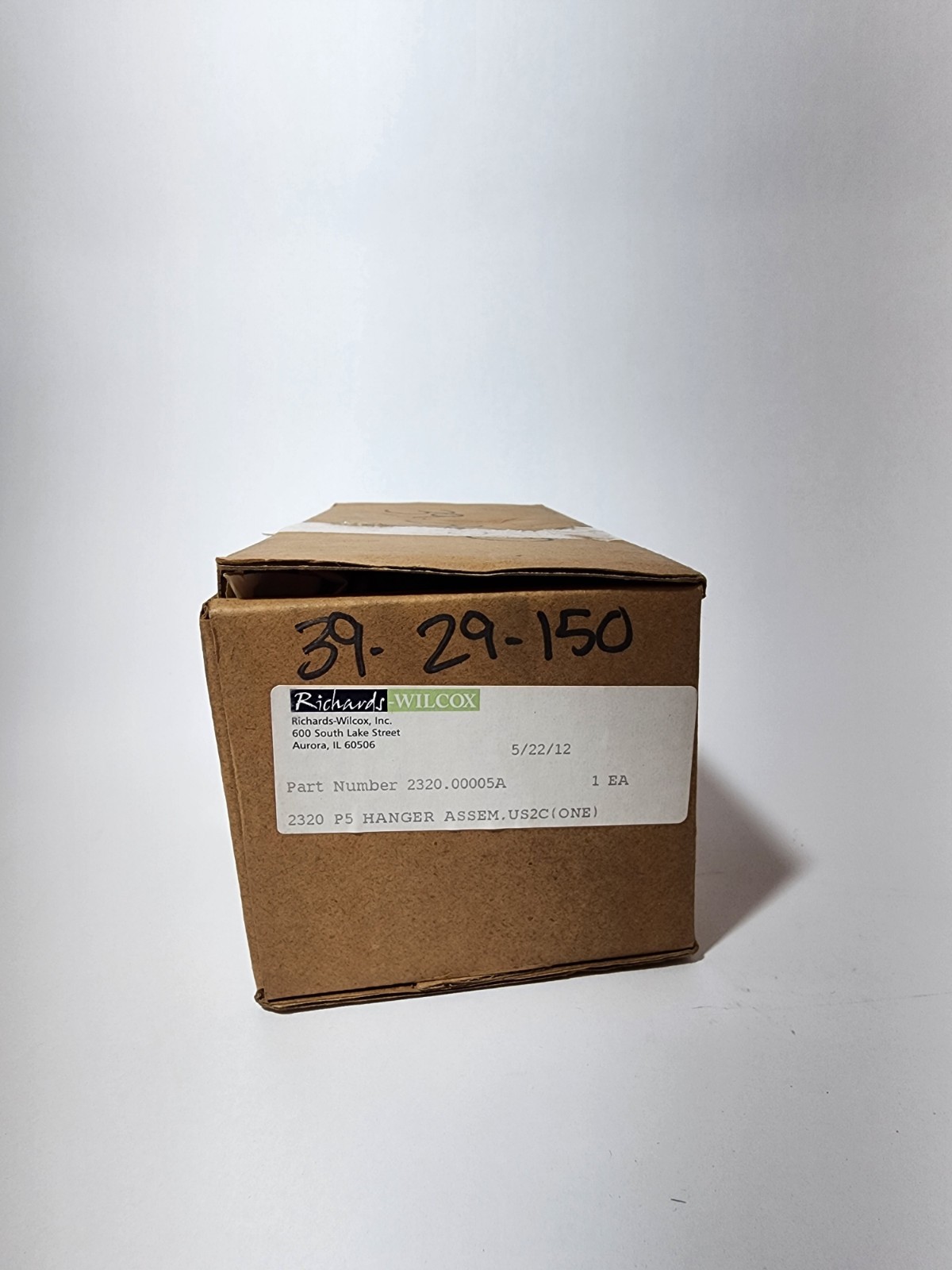 New Richard Wilcox 2320 P2 Hanger US2C (One)