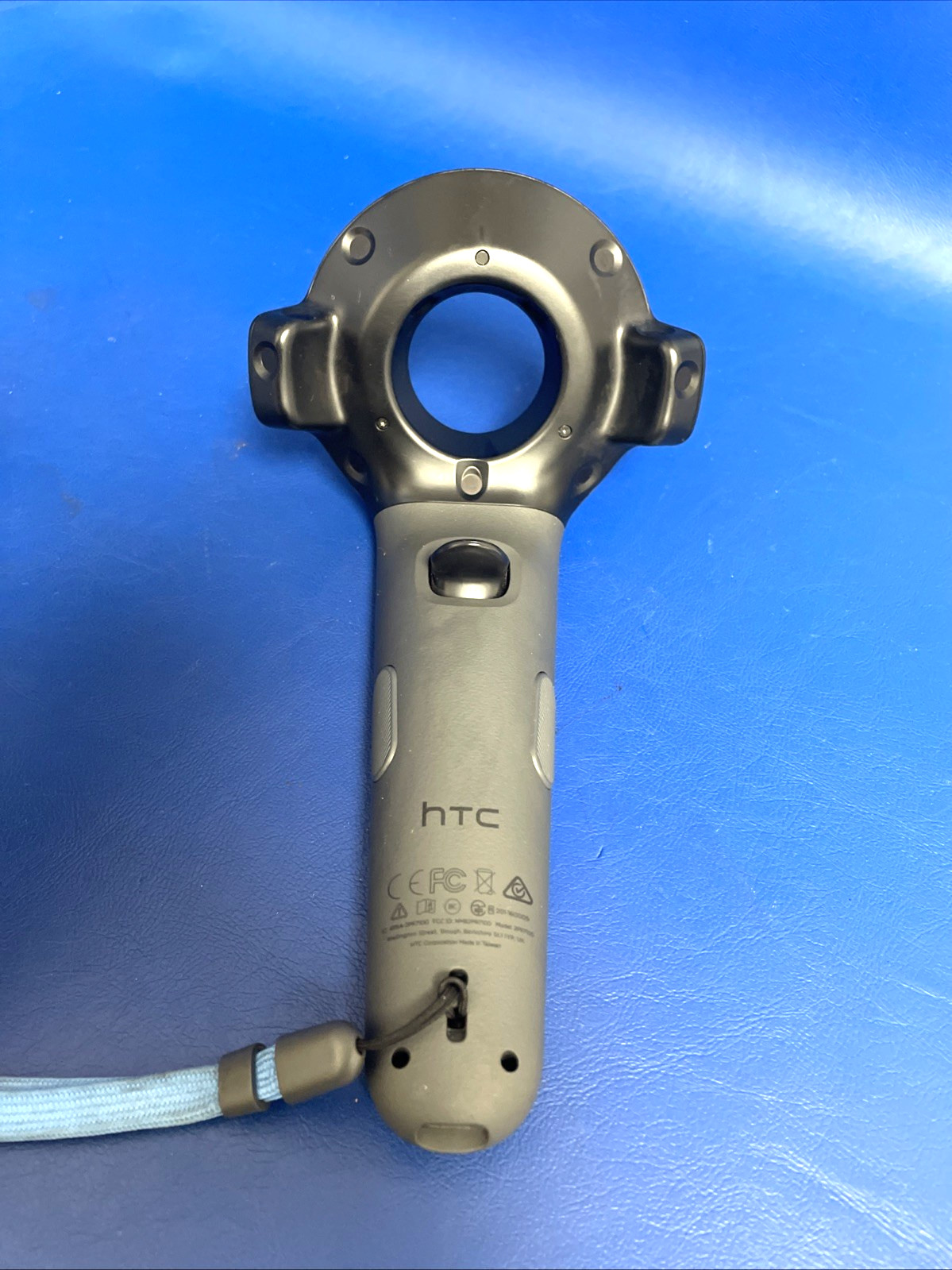 HTC Vive 2PR7100 Virtual Reality VR Wand Controller (BlACK)