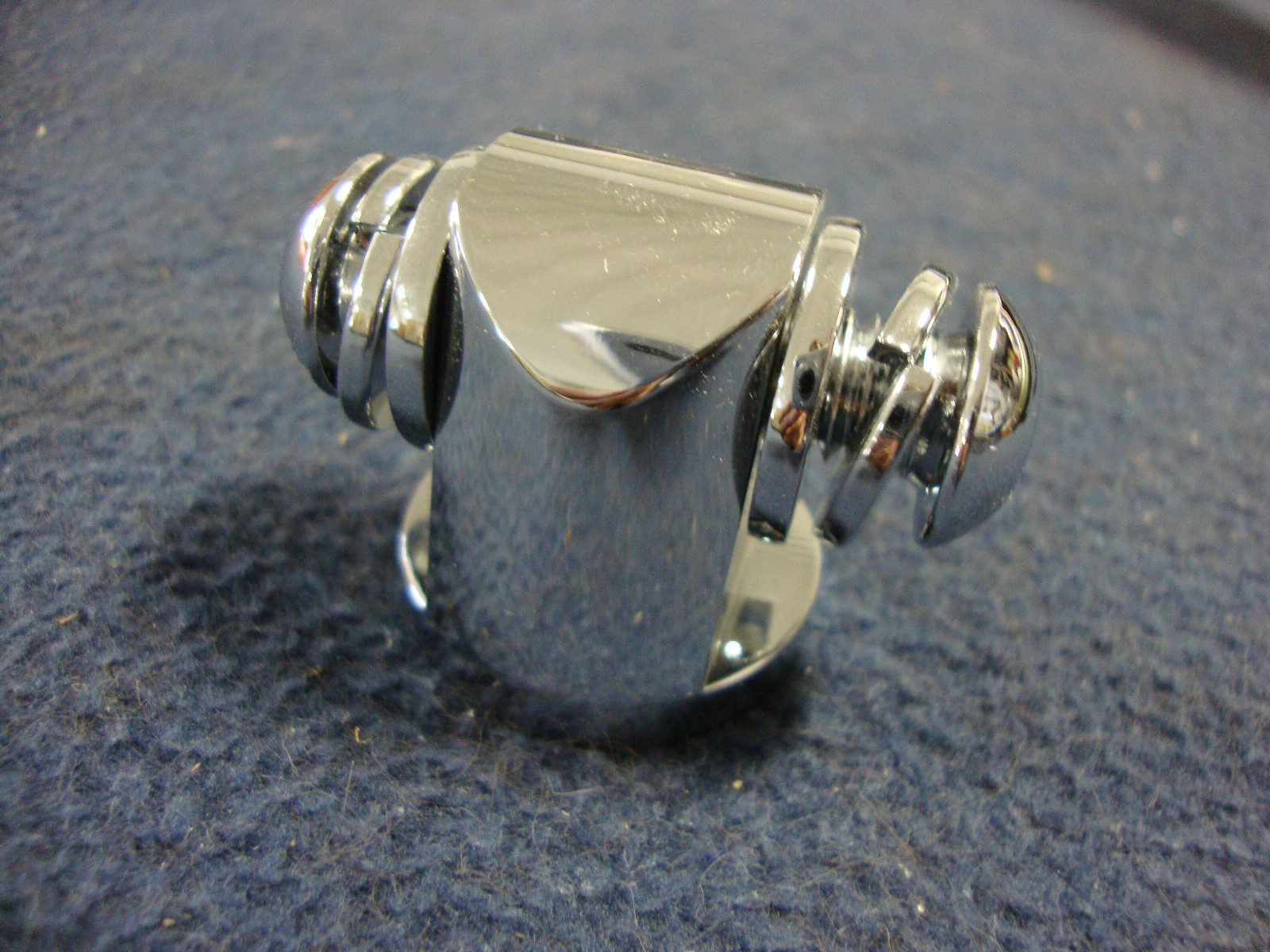 BIG DOG MOTORCYCLES CHROME HEADLIGHT MOUNT ROUND BOTTOM W/ BOLT & WASHERS